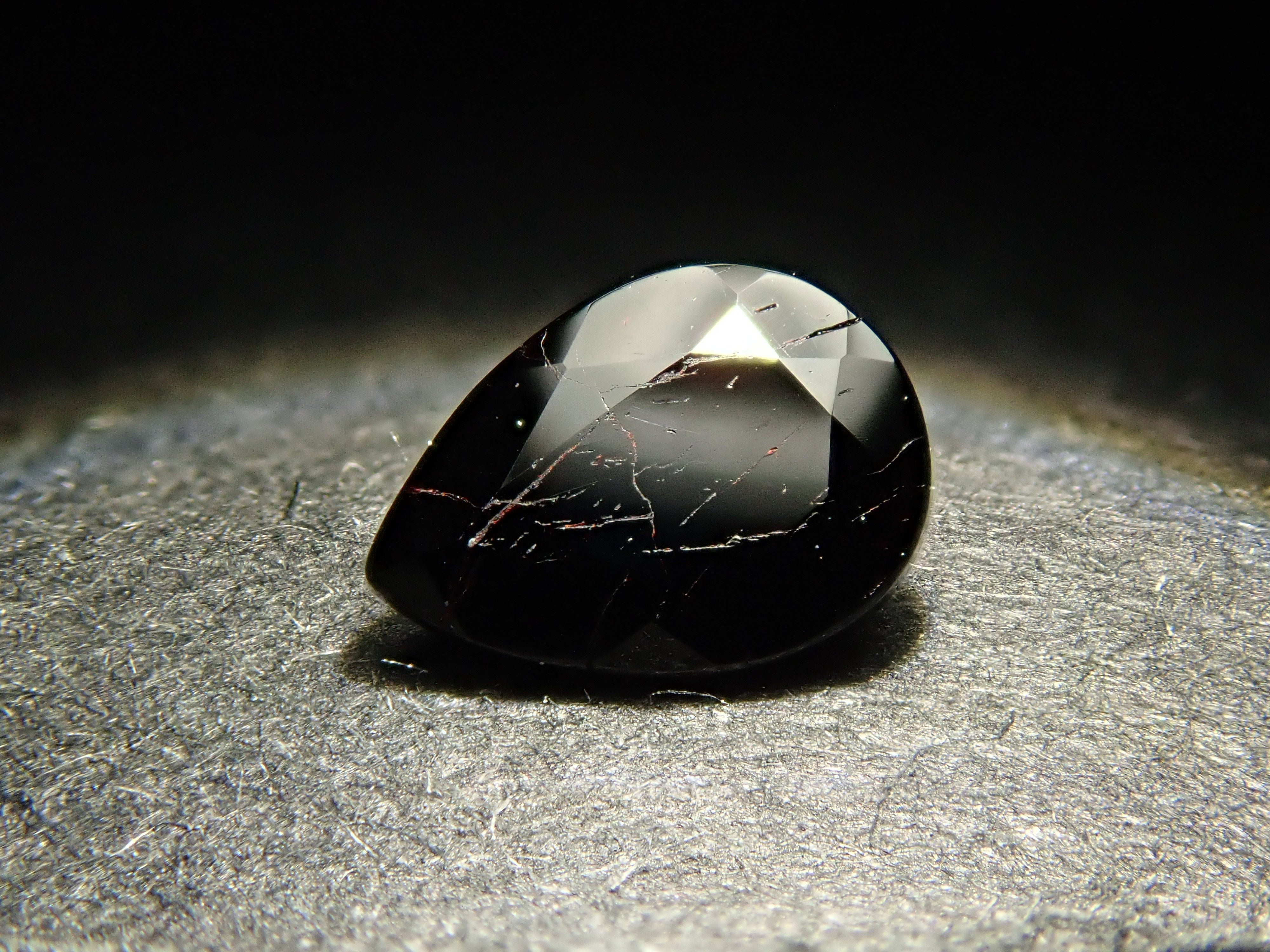 【12562060掲載】アメリカ産ネプチュナイト 0.290ctルース