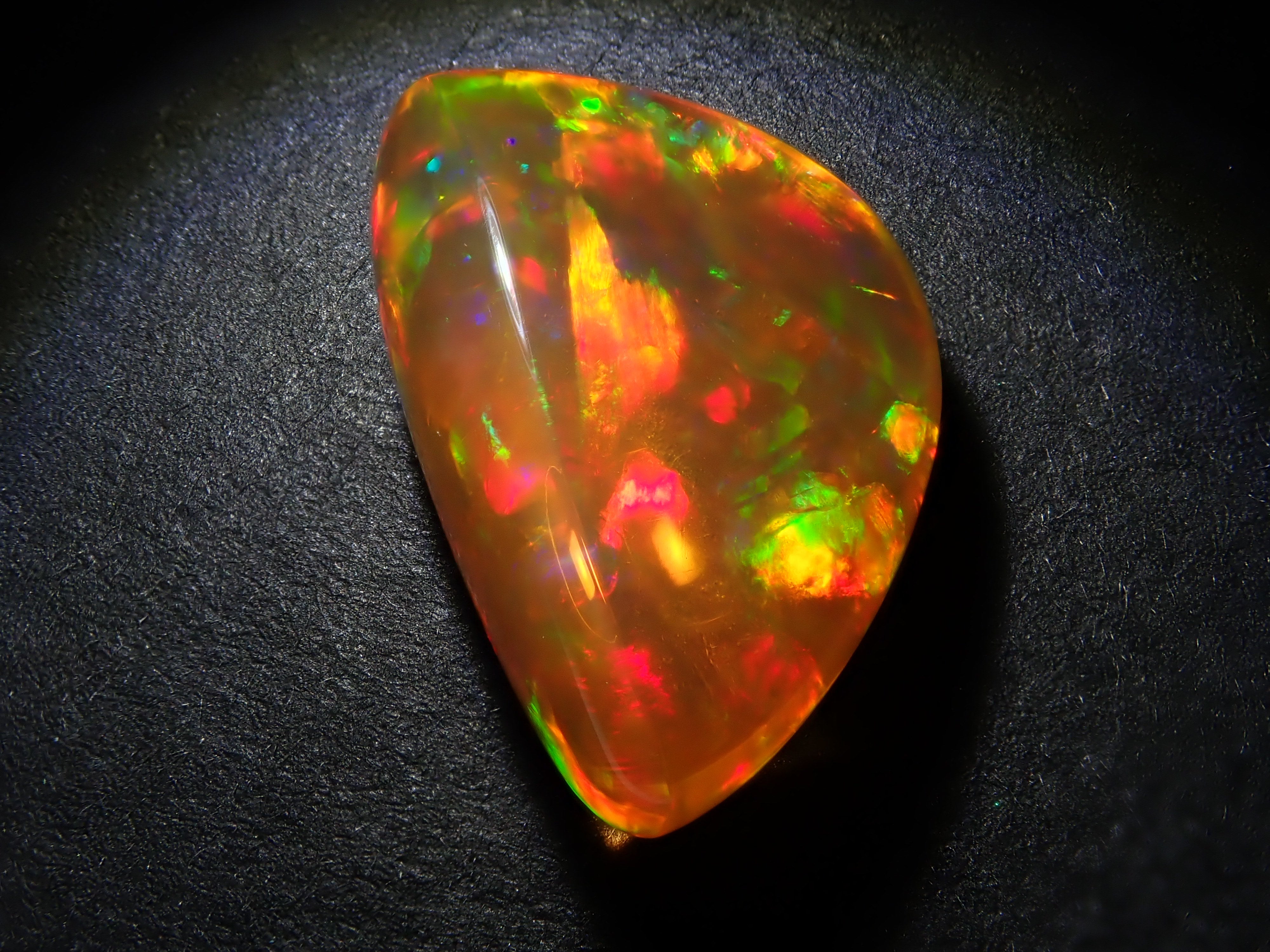 【12562021掲載】ファイアオパール 6.742ctルース