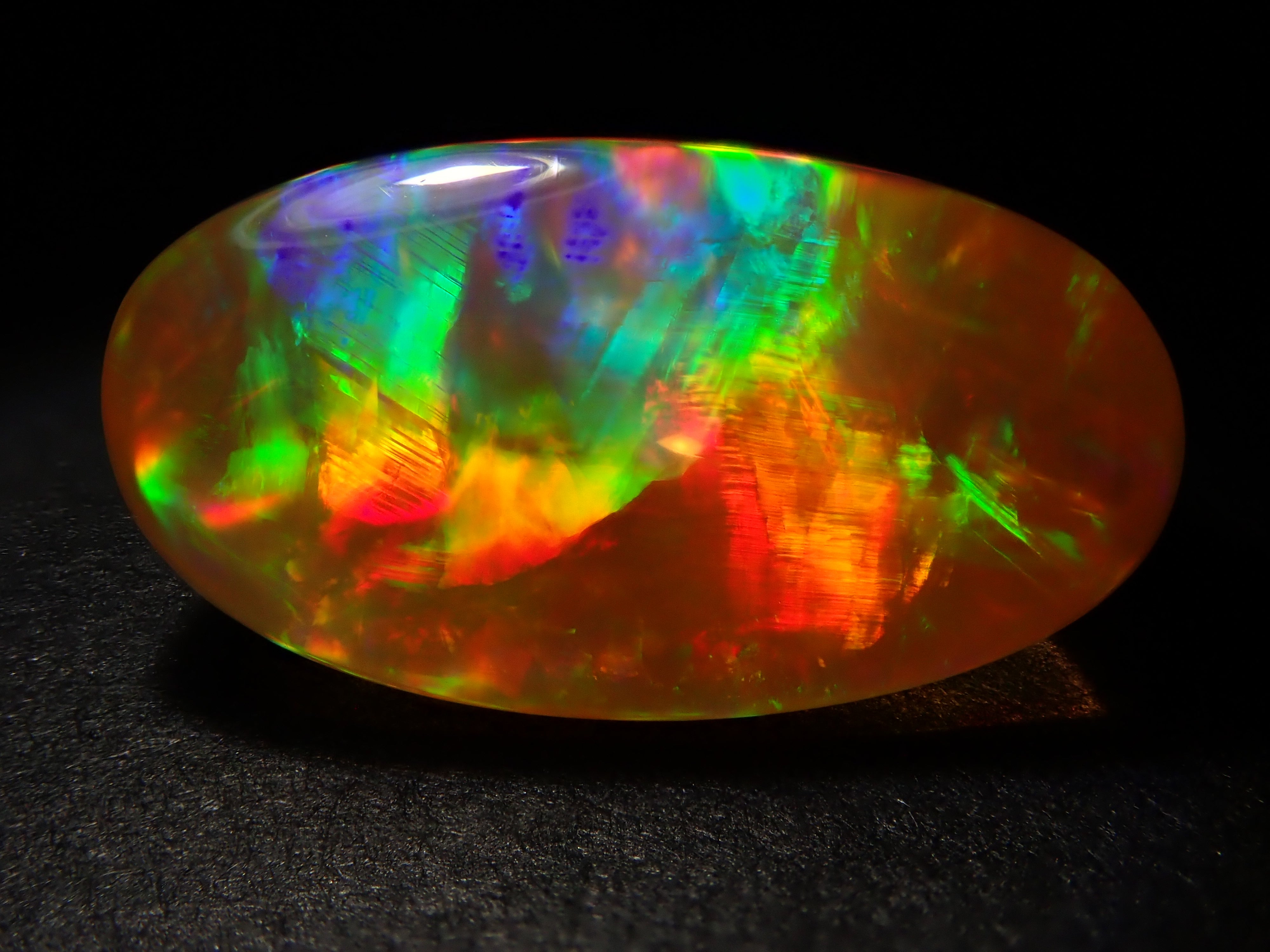 【12562021掲載】ファイアオパール 6.742ctルース