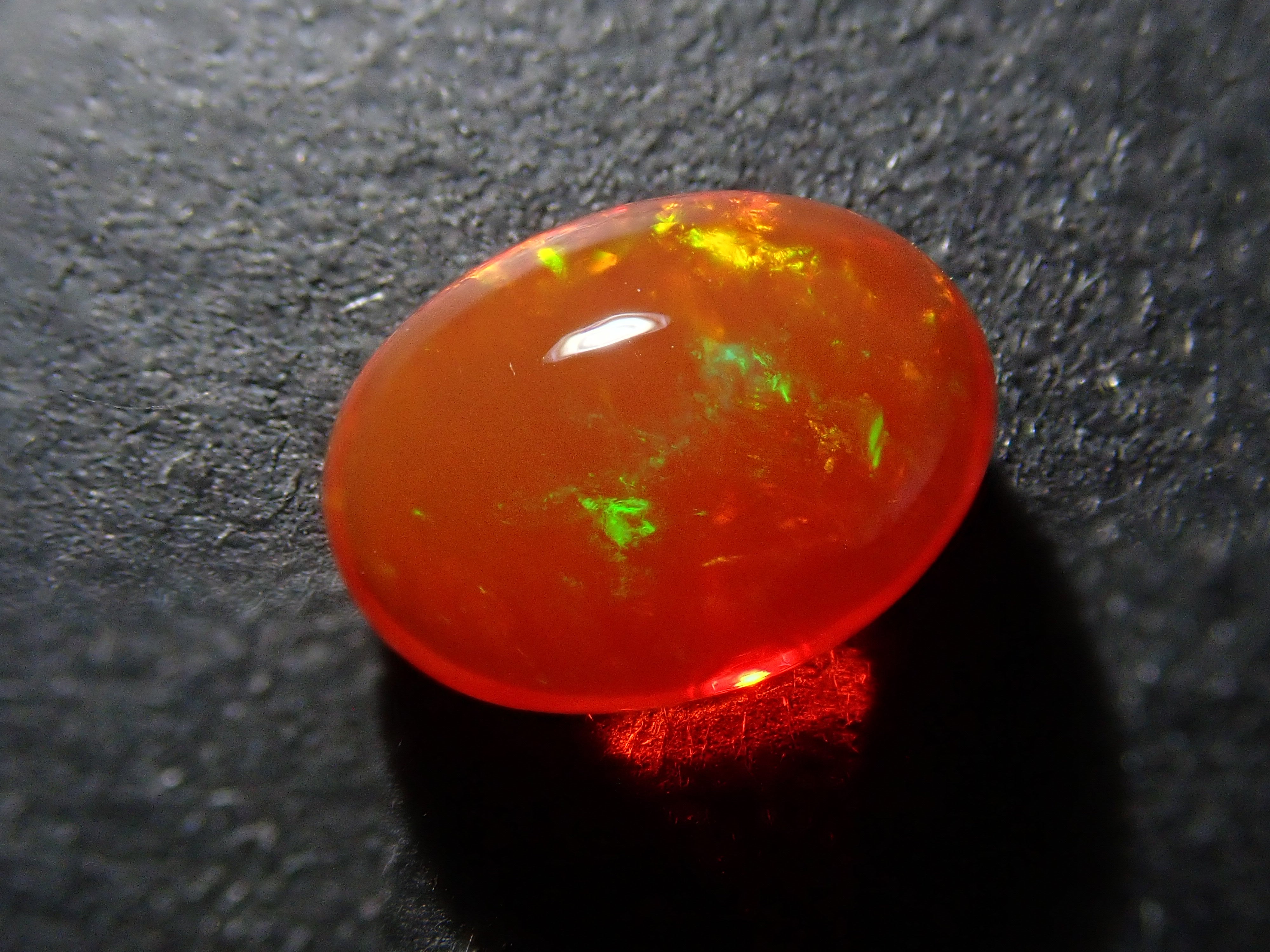 【12561996掲載】メキシコ産ファイアオパール 1.260ctルース