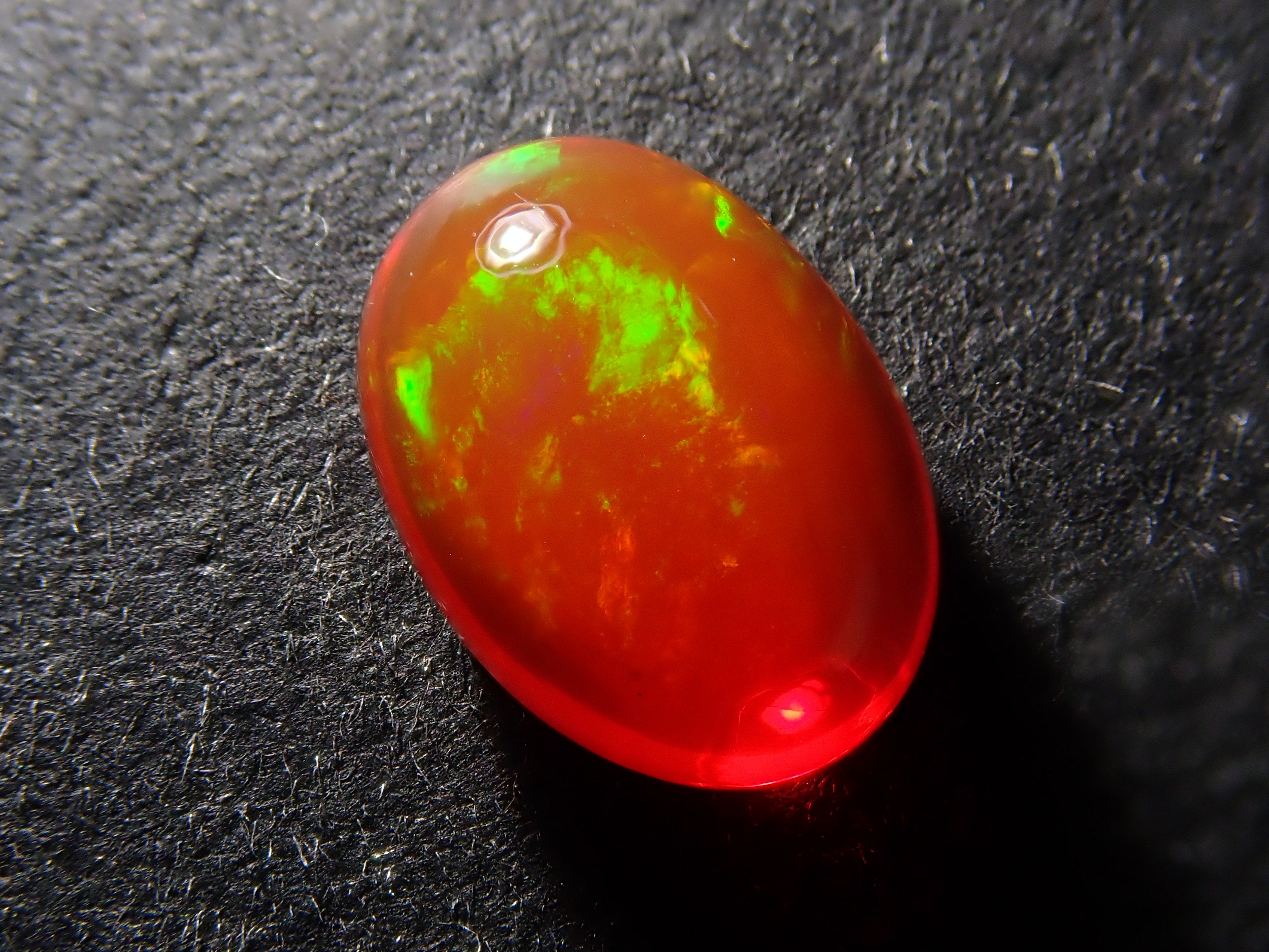 【12561996掲載】メキシコ産ファイアオパール 1.260ctルース