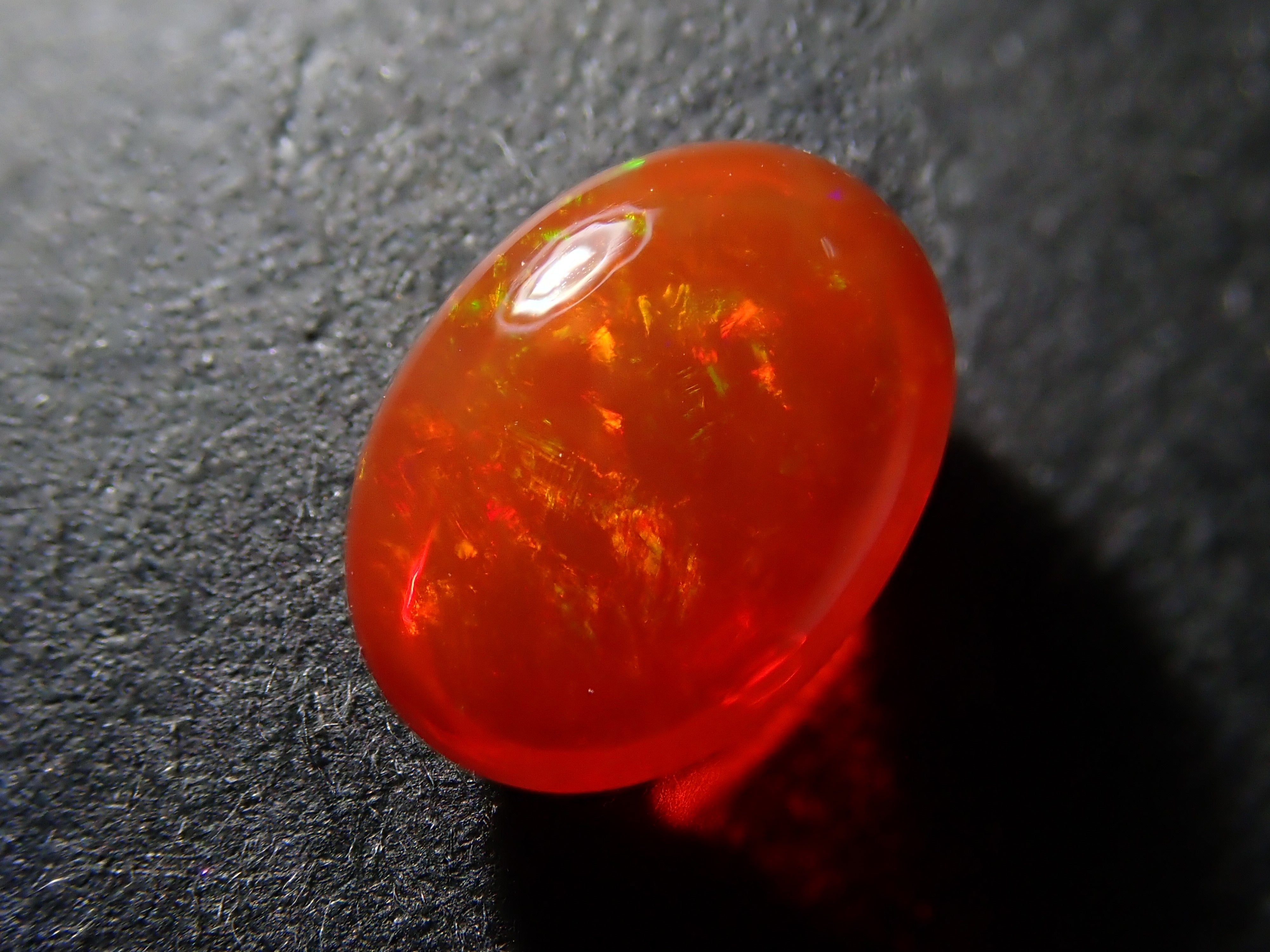 【12561996掲載】メキシコ産ファイアオパール 1.260ctルース