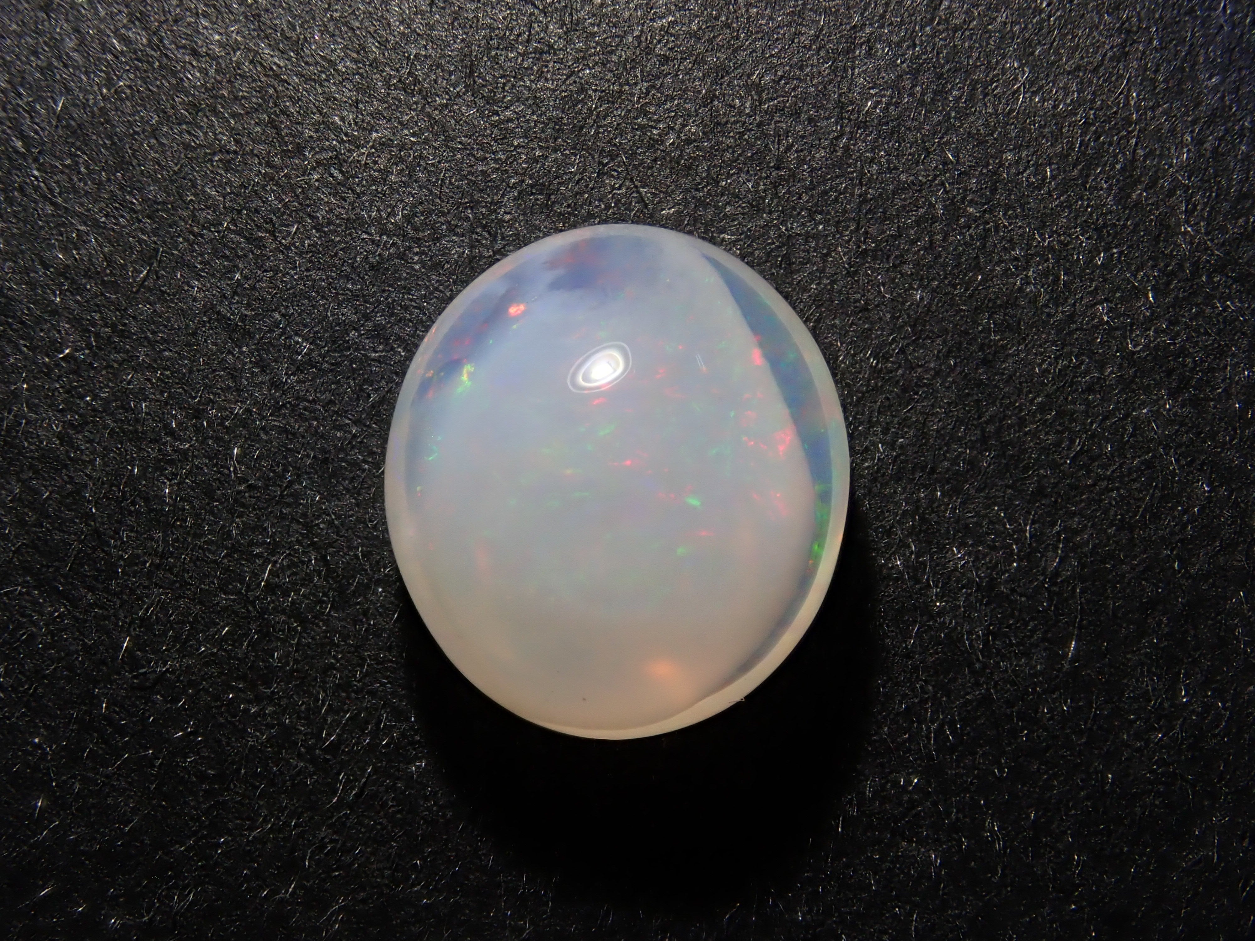 【12561999掲載】メキシコ産エッグインオパール 2.125ctルース