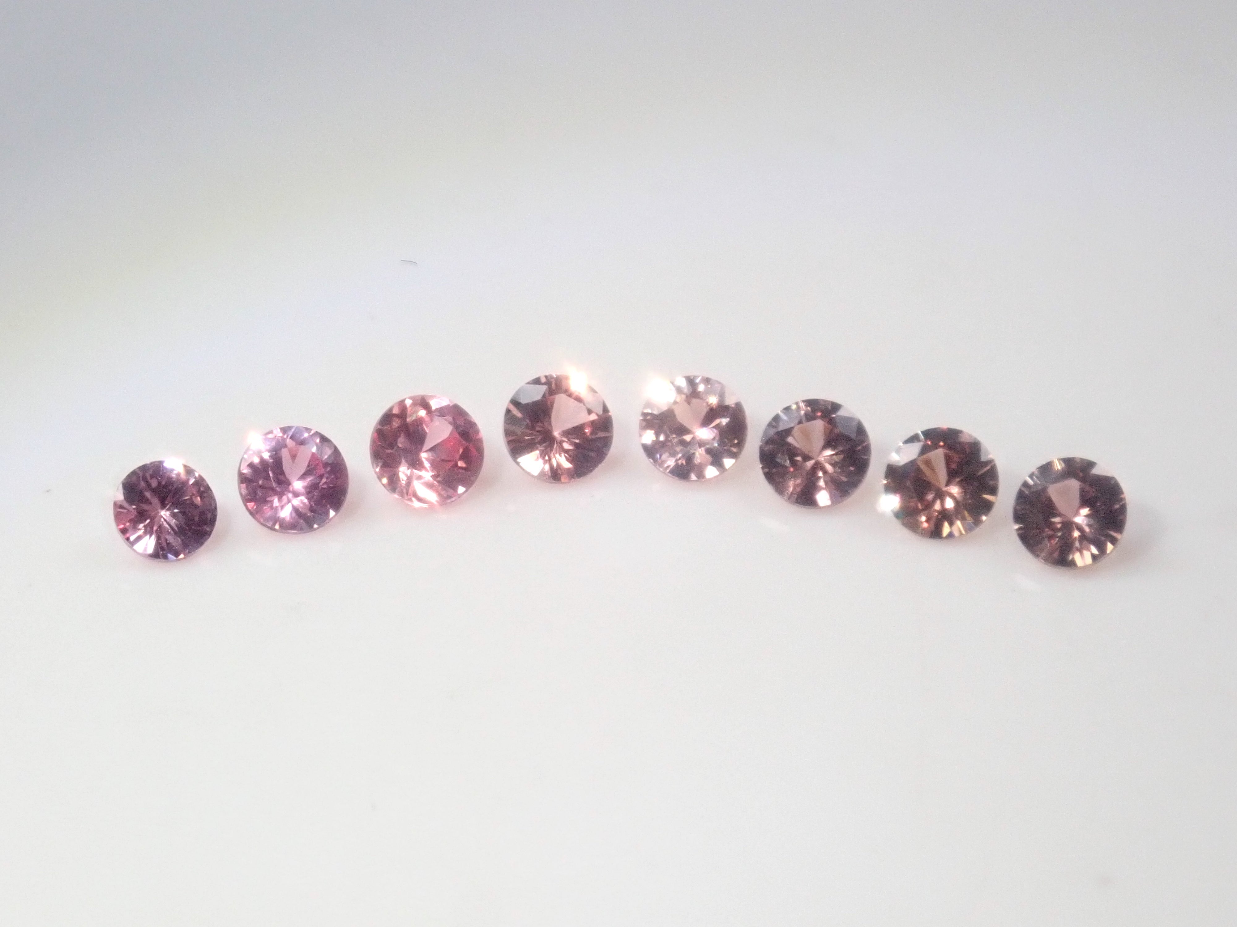 【3/6 22時販売】《限定9石》パパラチアサファイアガチャ（さらに、プリンセスカットのサファイア付き）《複数購入割引有》