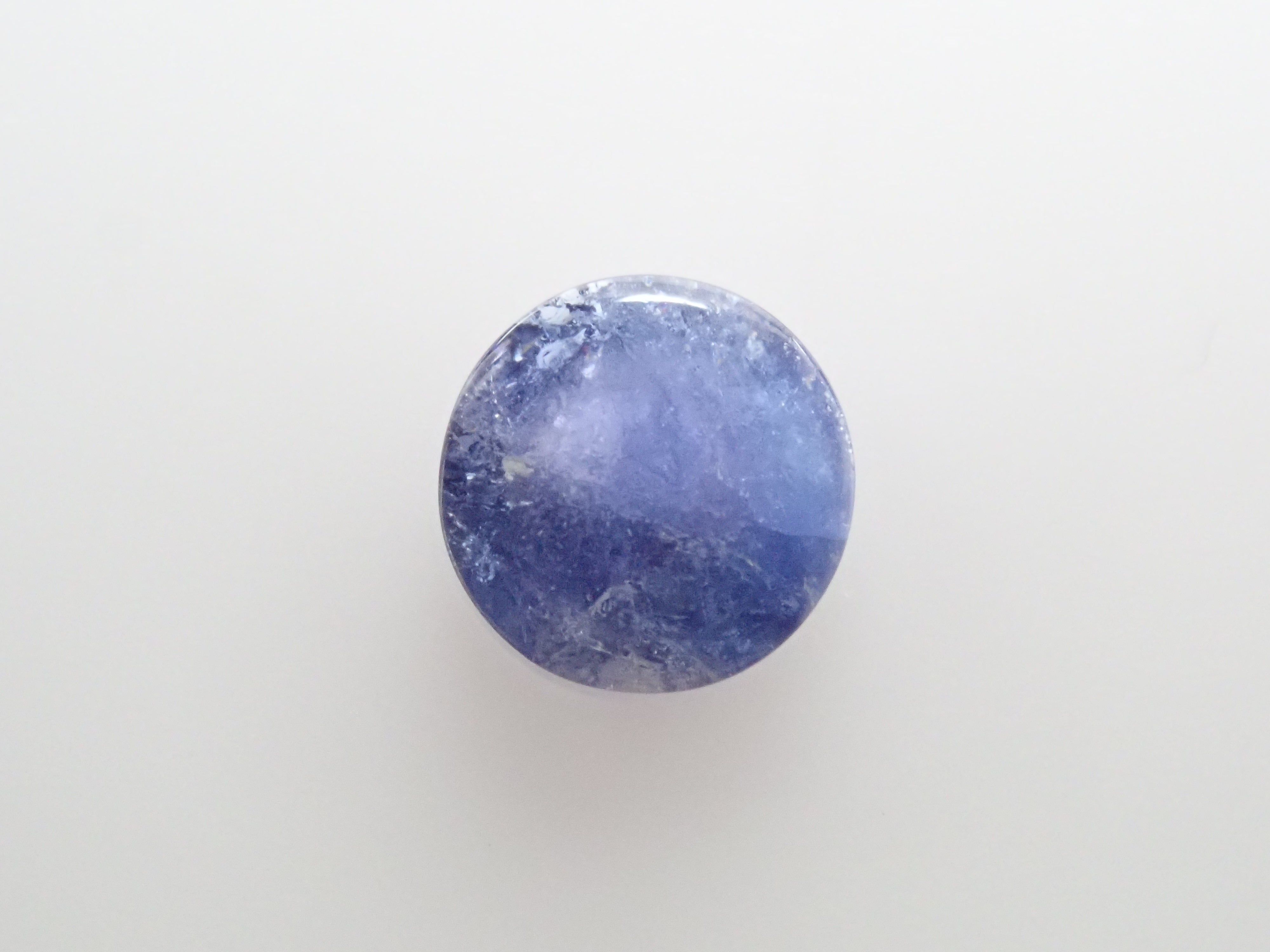 ベニトアイト 0.607ctルース