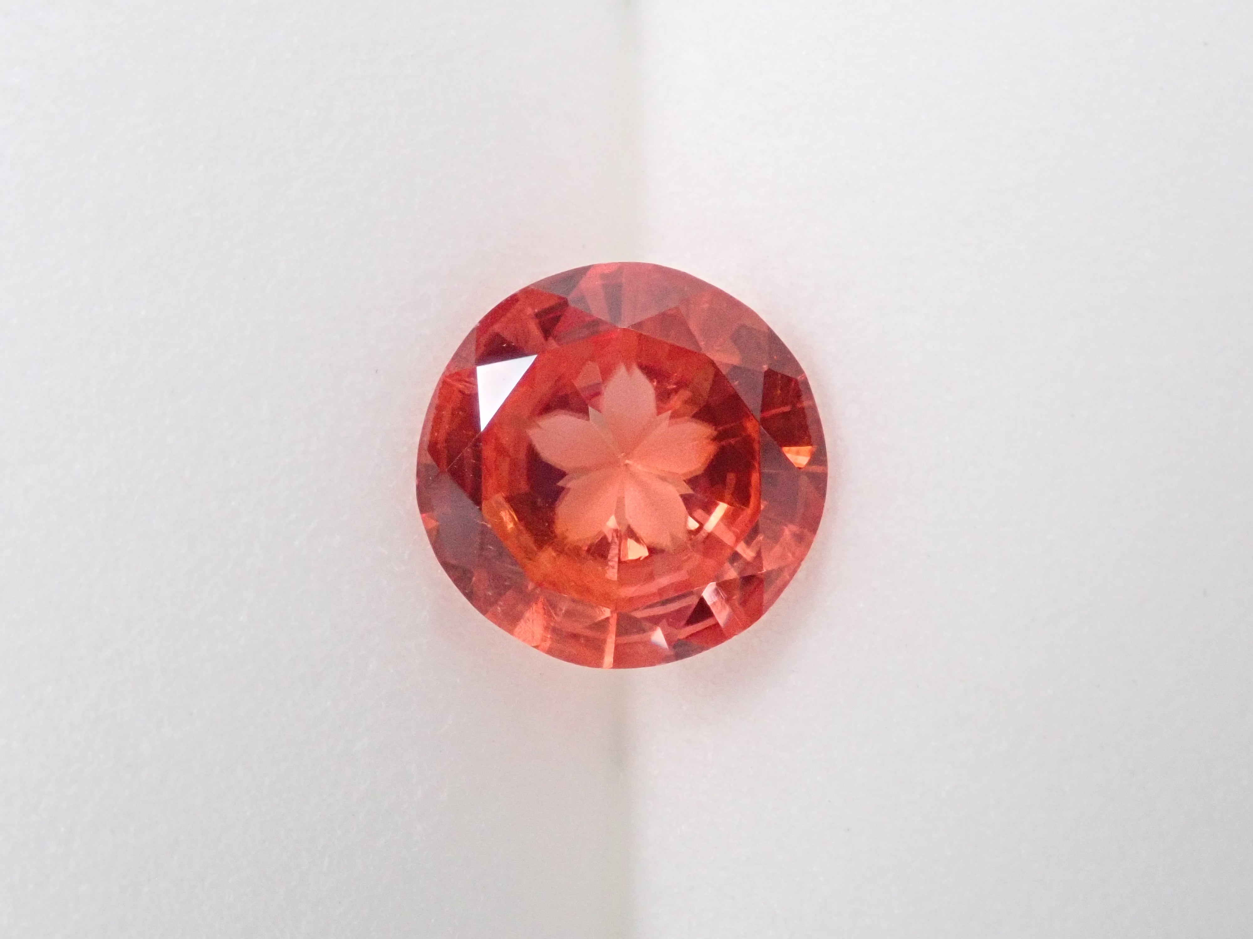 南アフリカ産ロードクロサイト 1.544ctルース