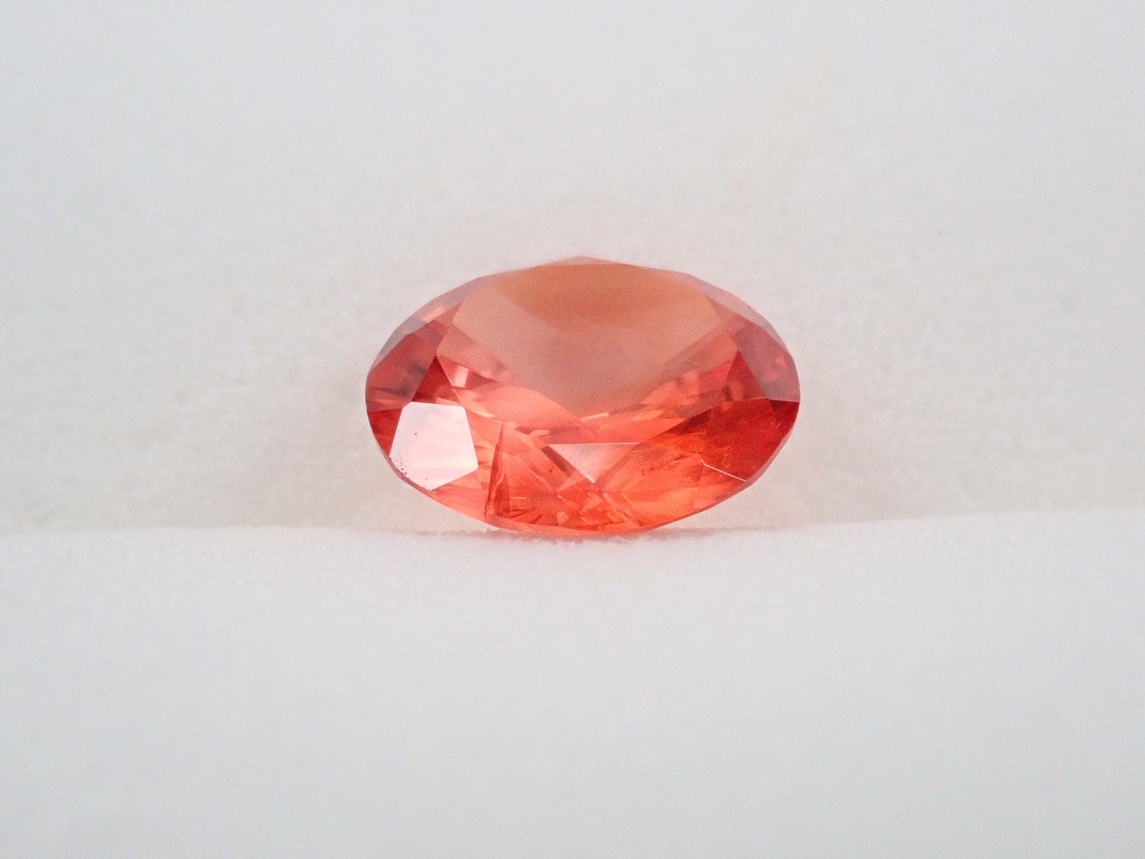 南アフリカ産ロードクロサイト 1.544ctルース