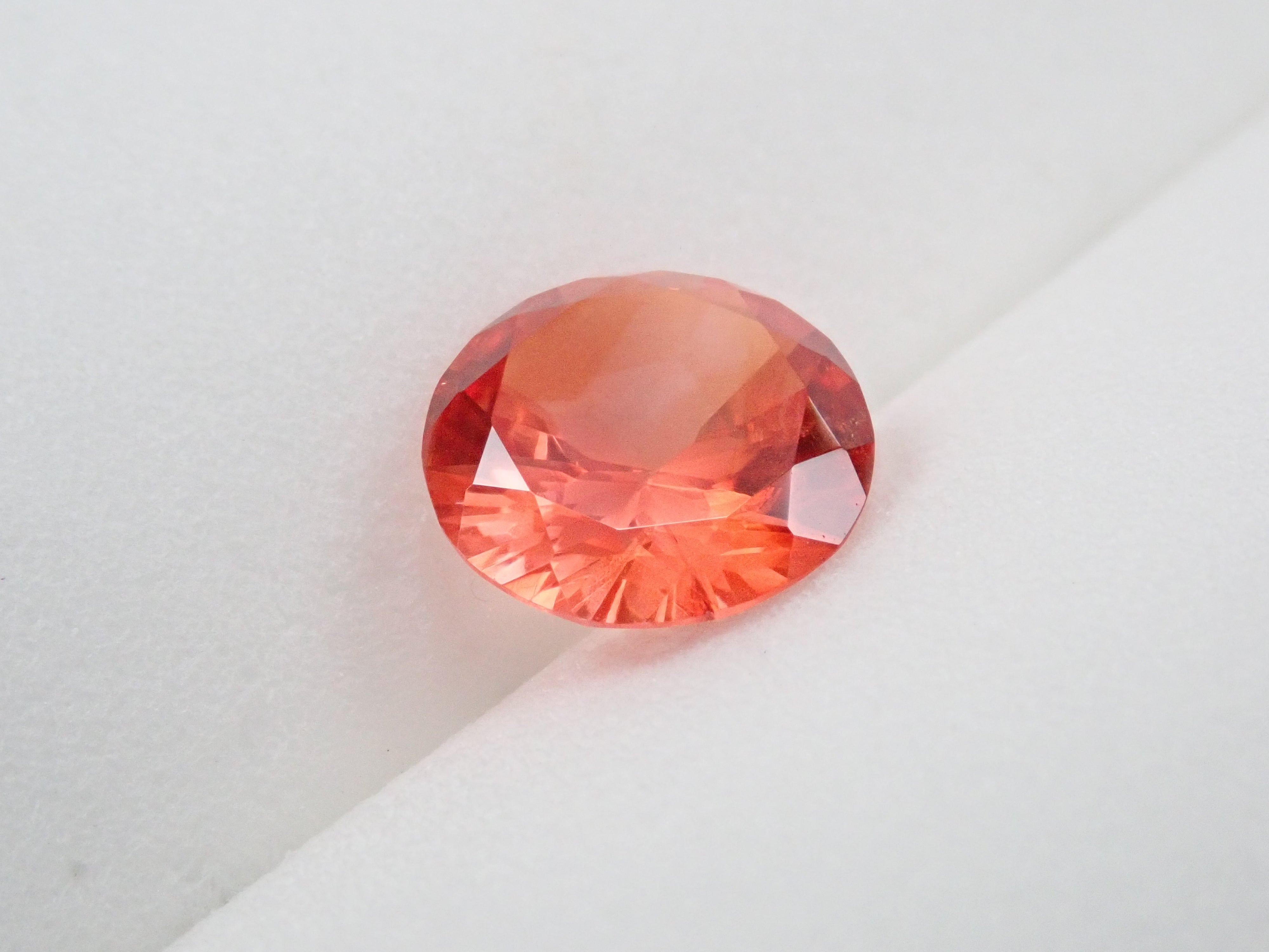 南アフリカ産ロードクロサイト 1.544ctルース