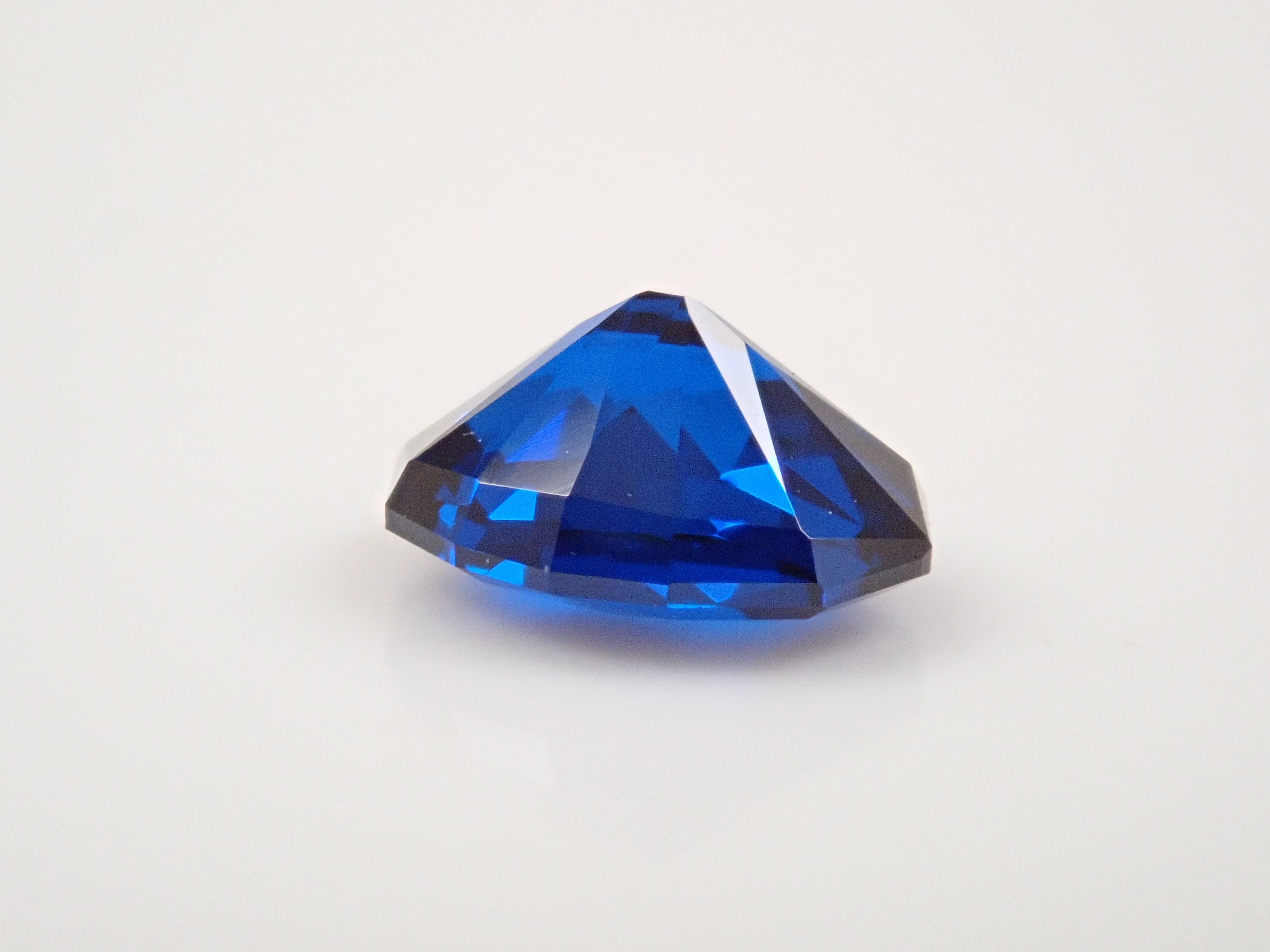 【12561923掲載】合成コバルトスピネル 0.831ctルース