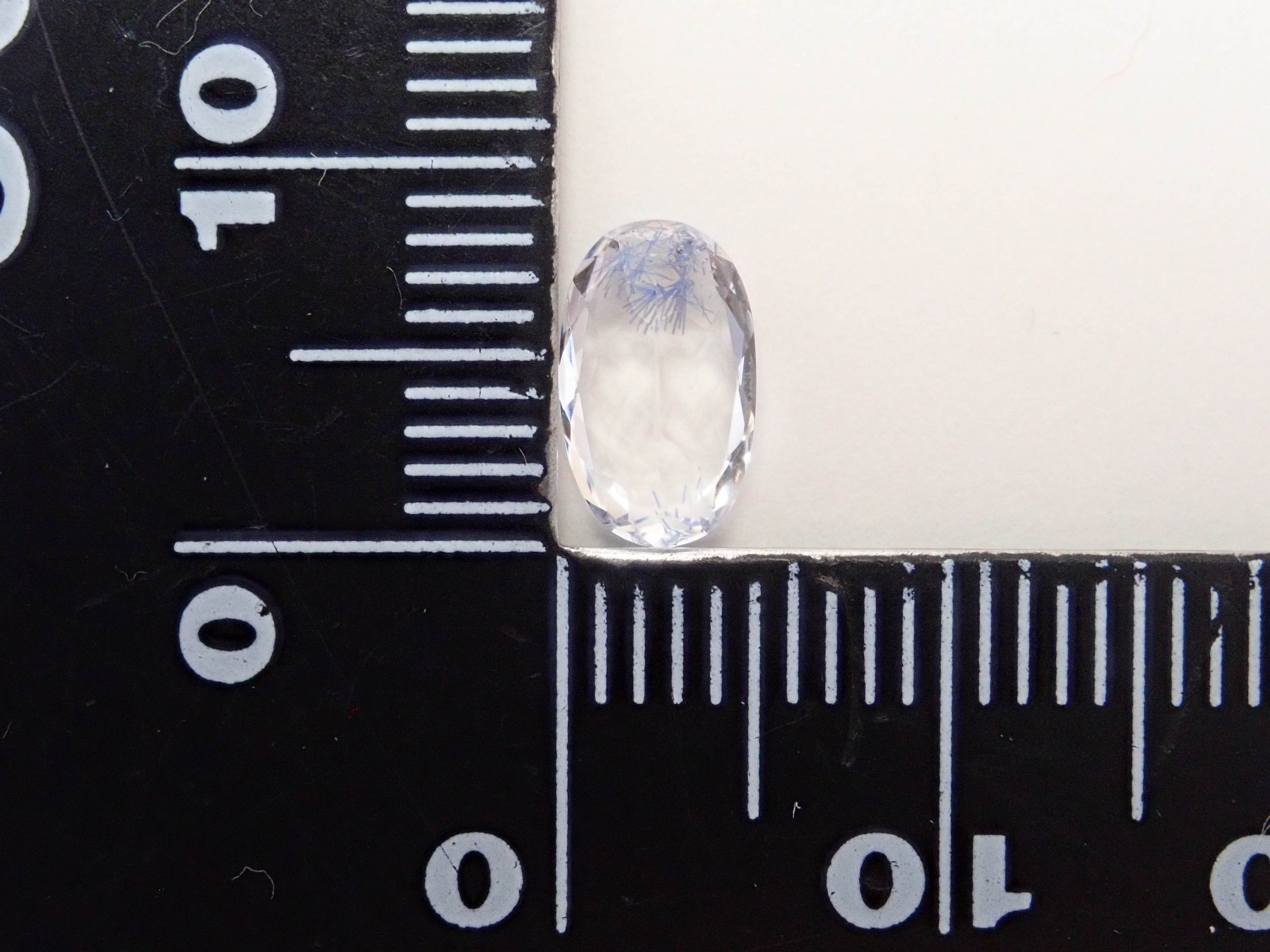 【12562083掲載】ブラジル産デュモルチェライトインクォーツ 1.060ctルース