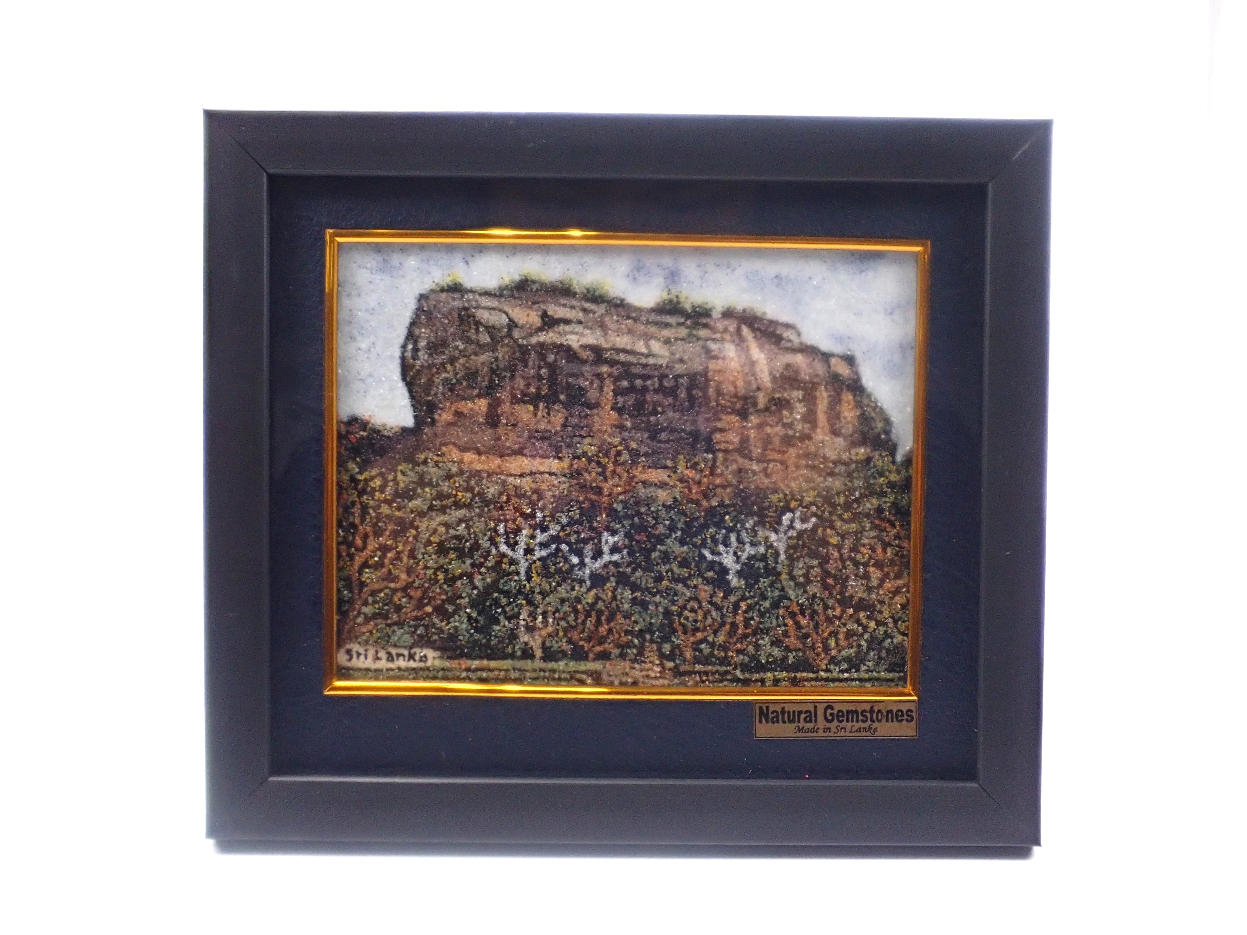 【3月7日晚間10點開賣】【僅剩一套】世界遺產獅子岩寶石畫及3件以上斯里蘭卡寶石配件套裝（總價值約50,000日元），直接購自斯里蘭卡工坊。 【多件購買可享折扣】