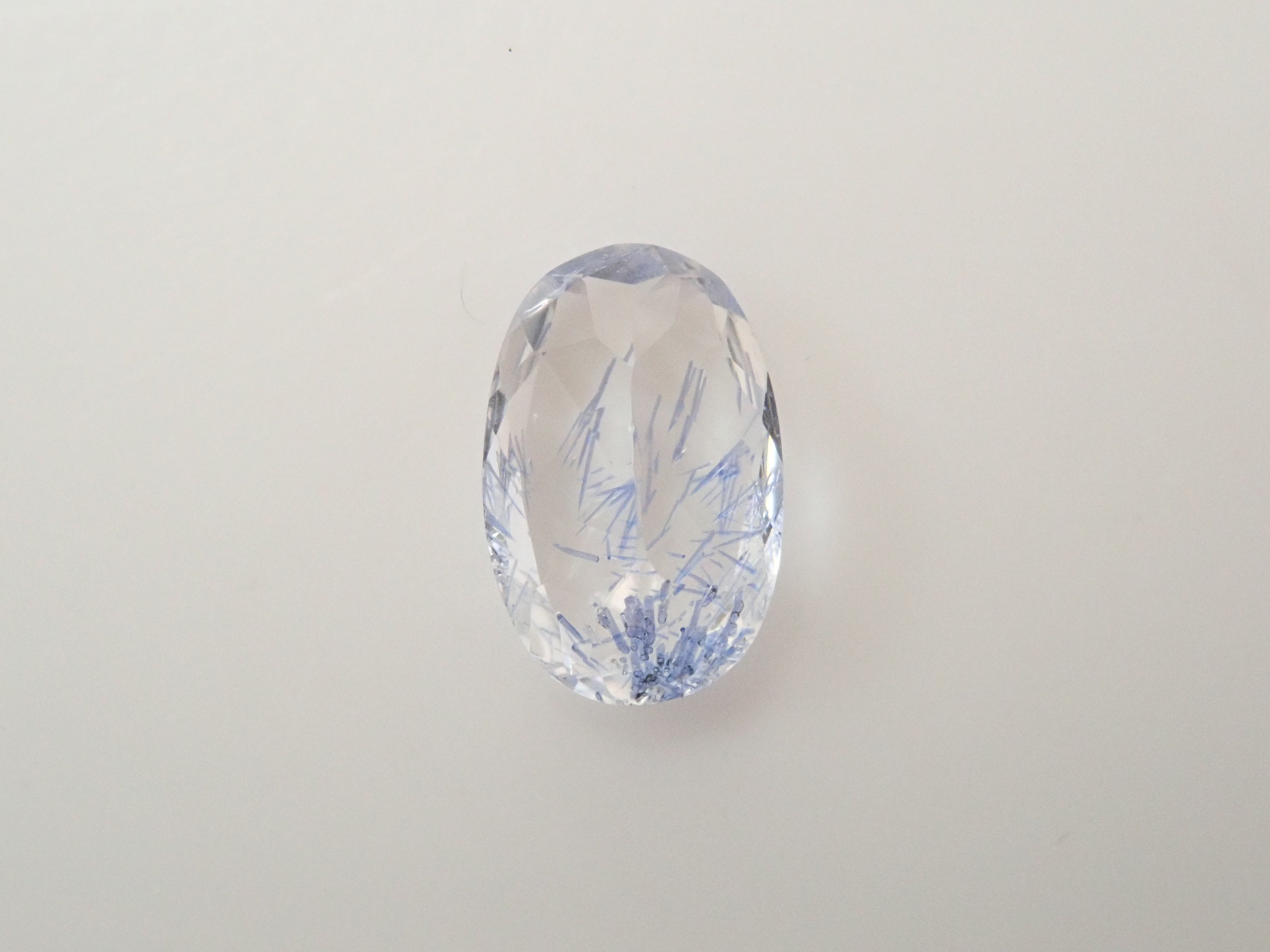 【12562096掲載】ブラジル産デュモルチェライトインクォーツ 0.699ctルース