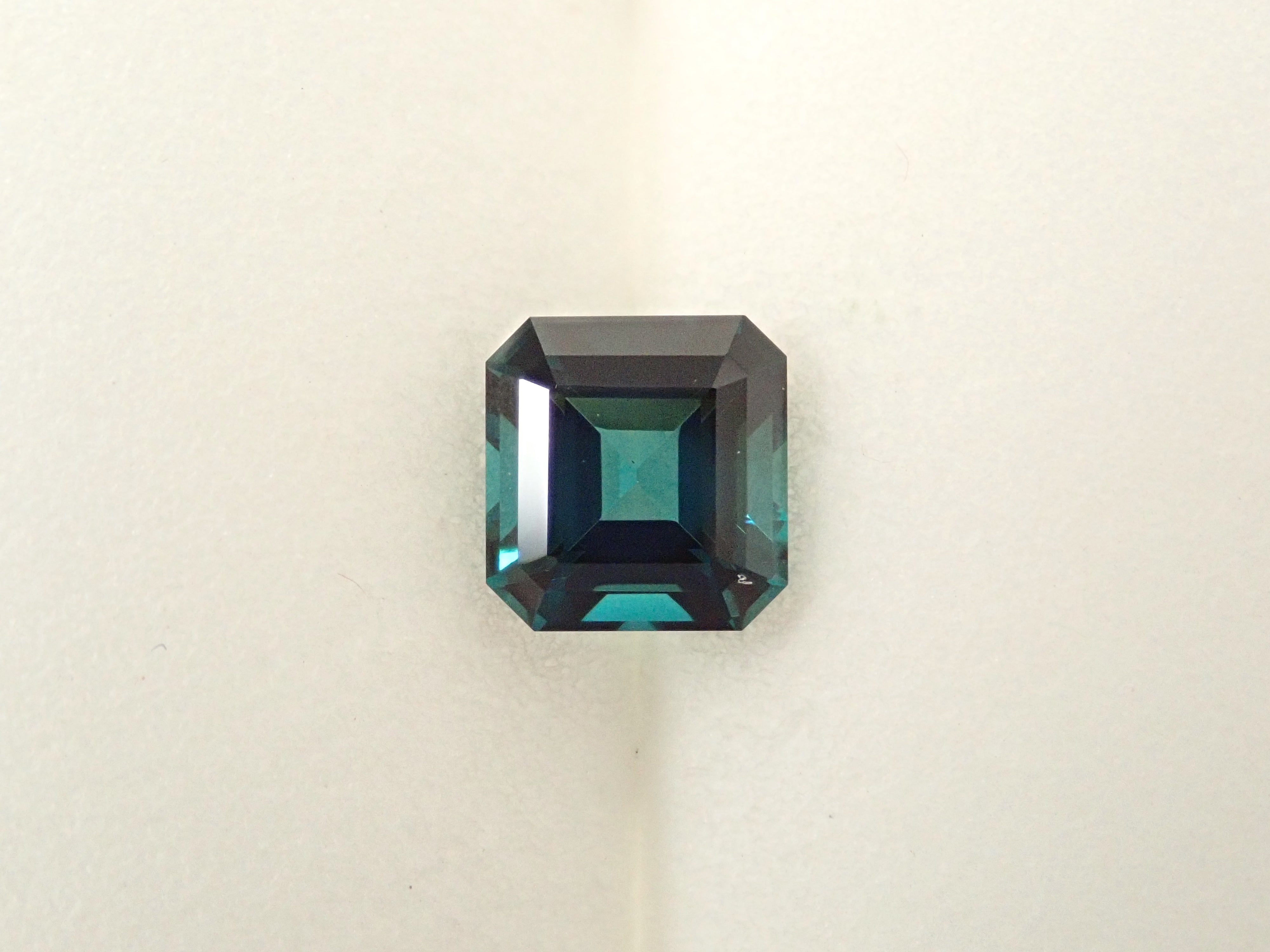 [12561919] 巴西藍碧璽 0.819克拉 散裝