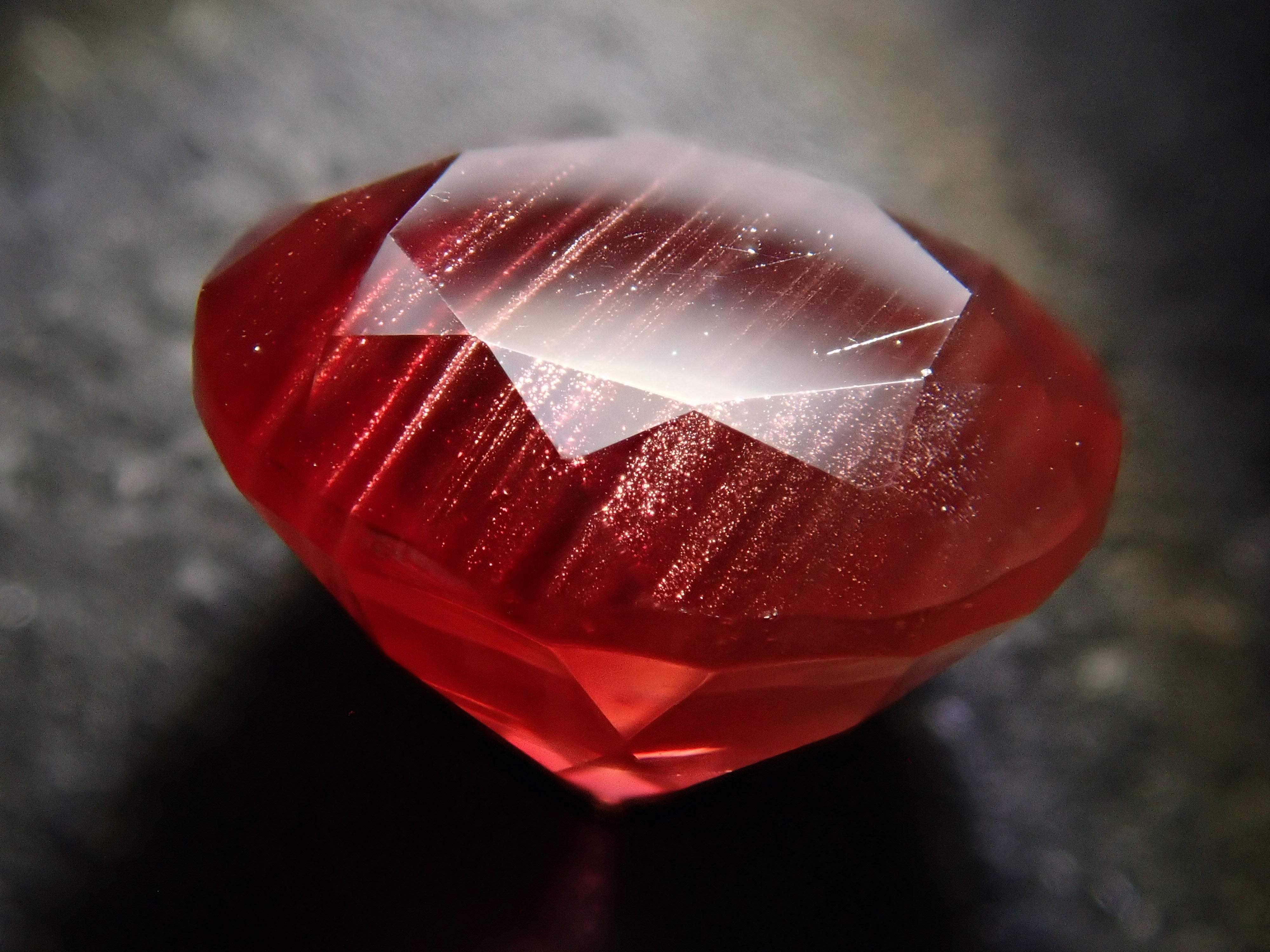 【12562076掲載】アメリカ産オレゴンサンストーン 1.334ctルース