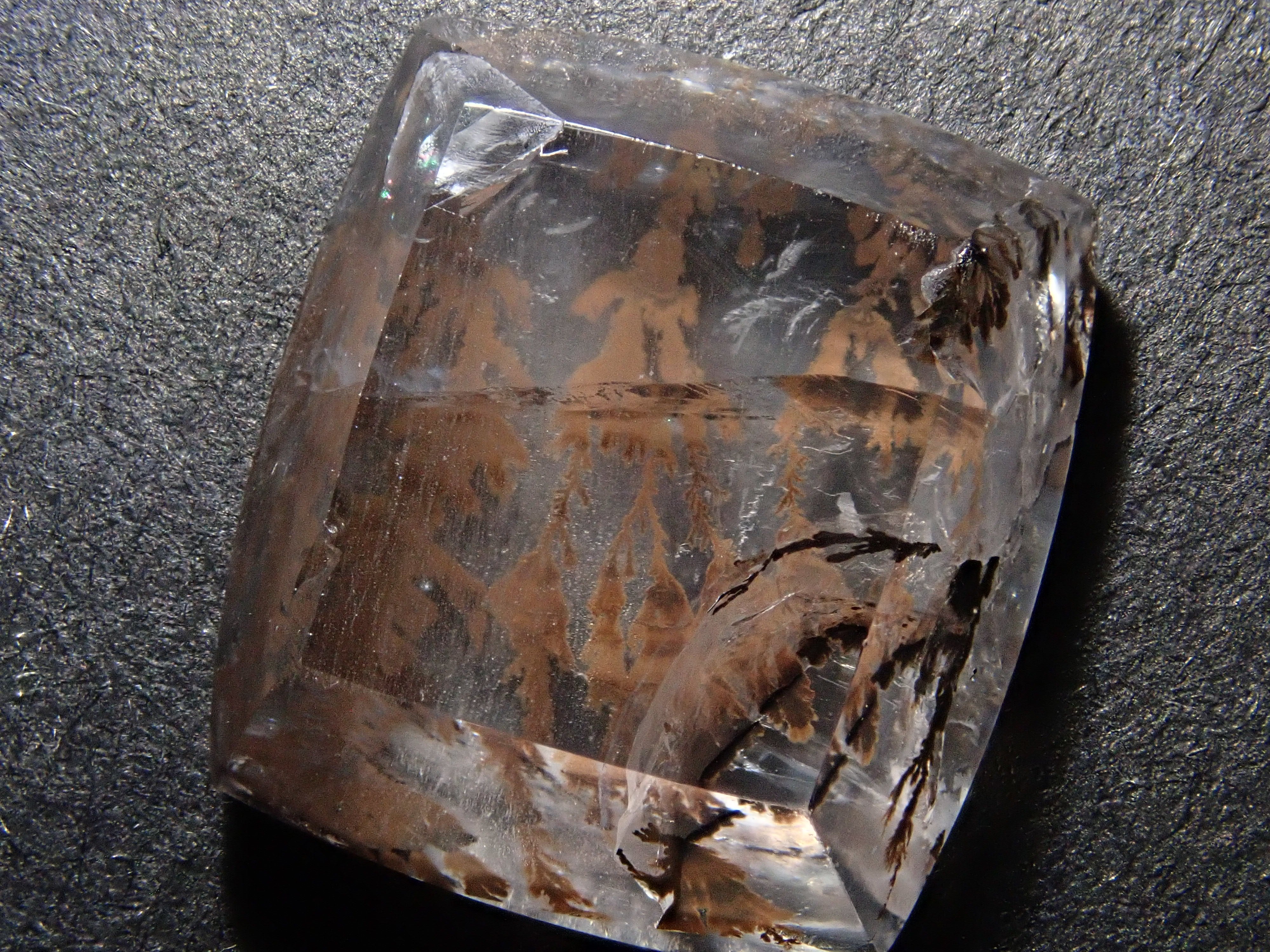 【12562082掲載】ブラジル産デンドリティッククォーツ 6.059ctルース