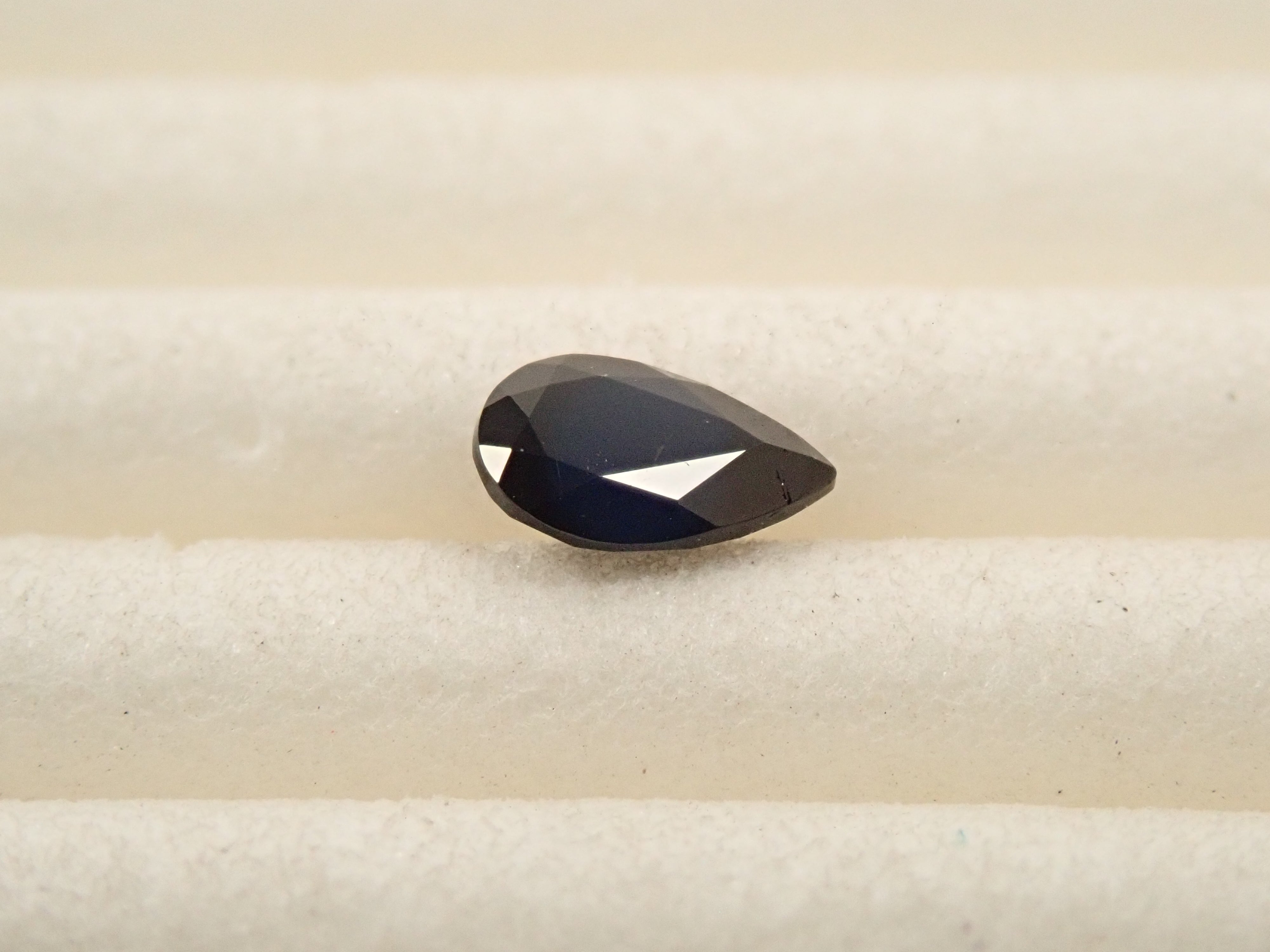 【12562062掲載】アメリカ産ネプチュナイト 0.207ctルース