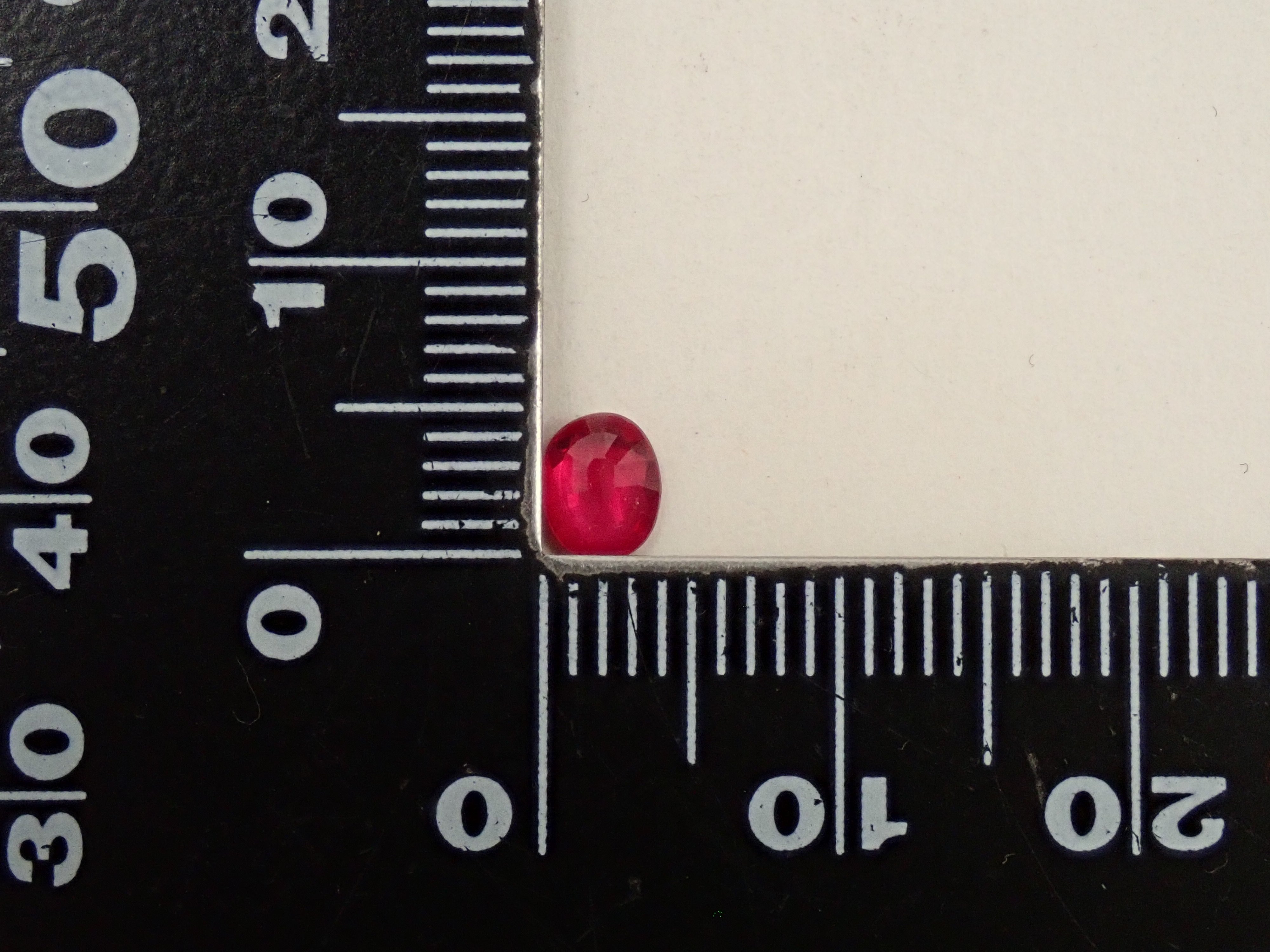 非加熱ピジョンブラッドルビー  0.380ctルース