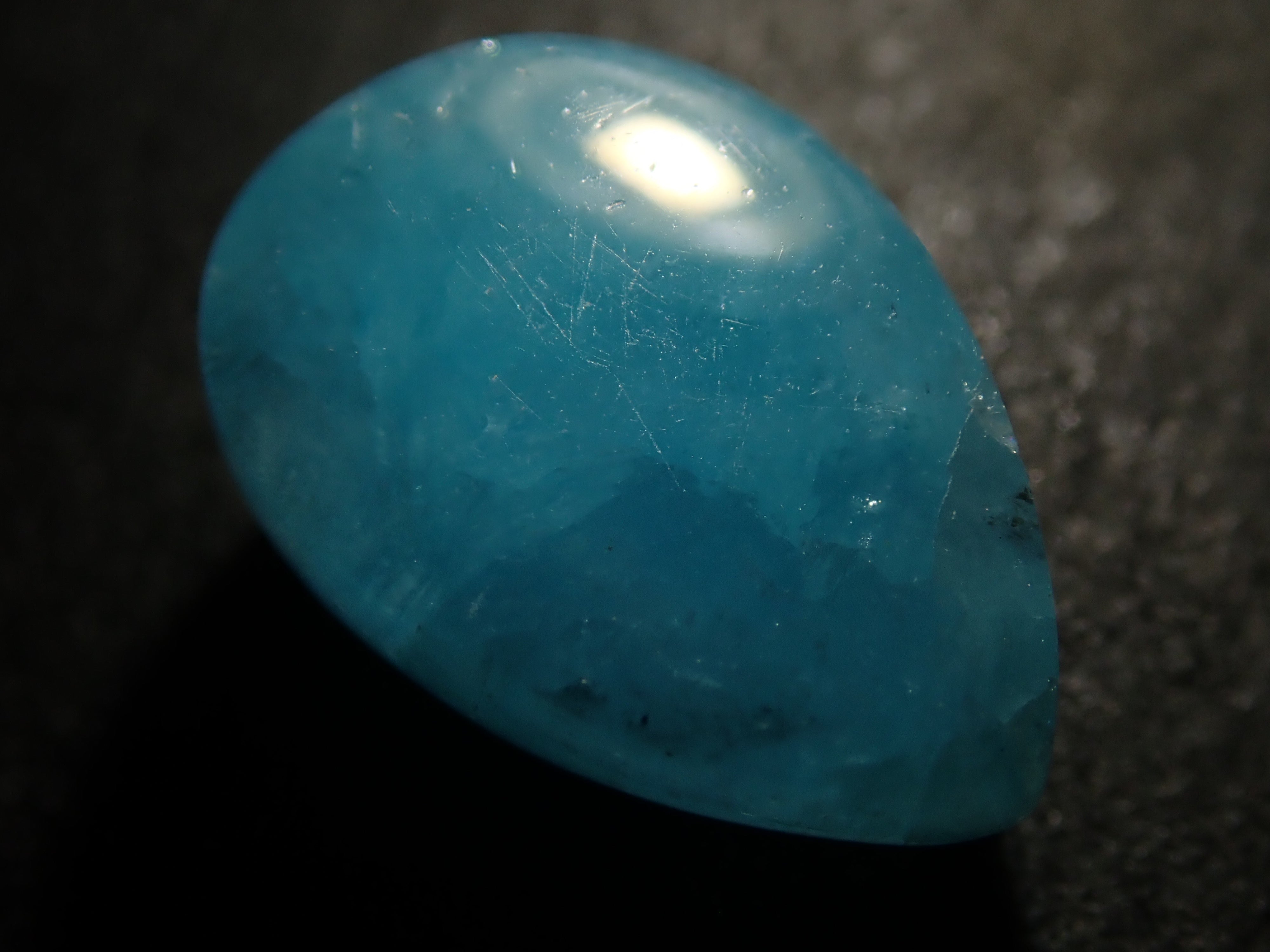 【12562030掲載】コンゴ産ヘミモルファイト 3.510ctルース