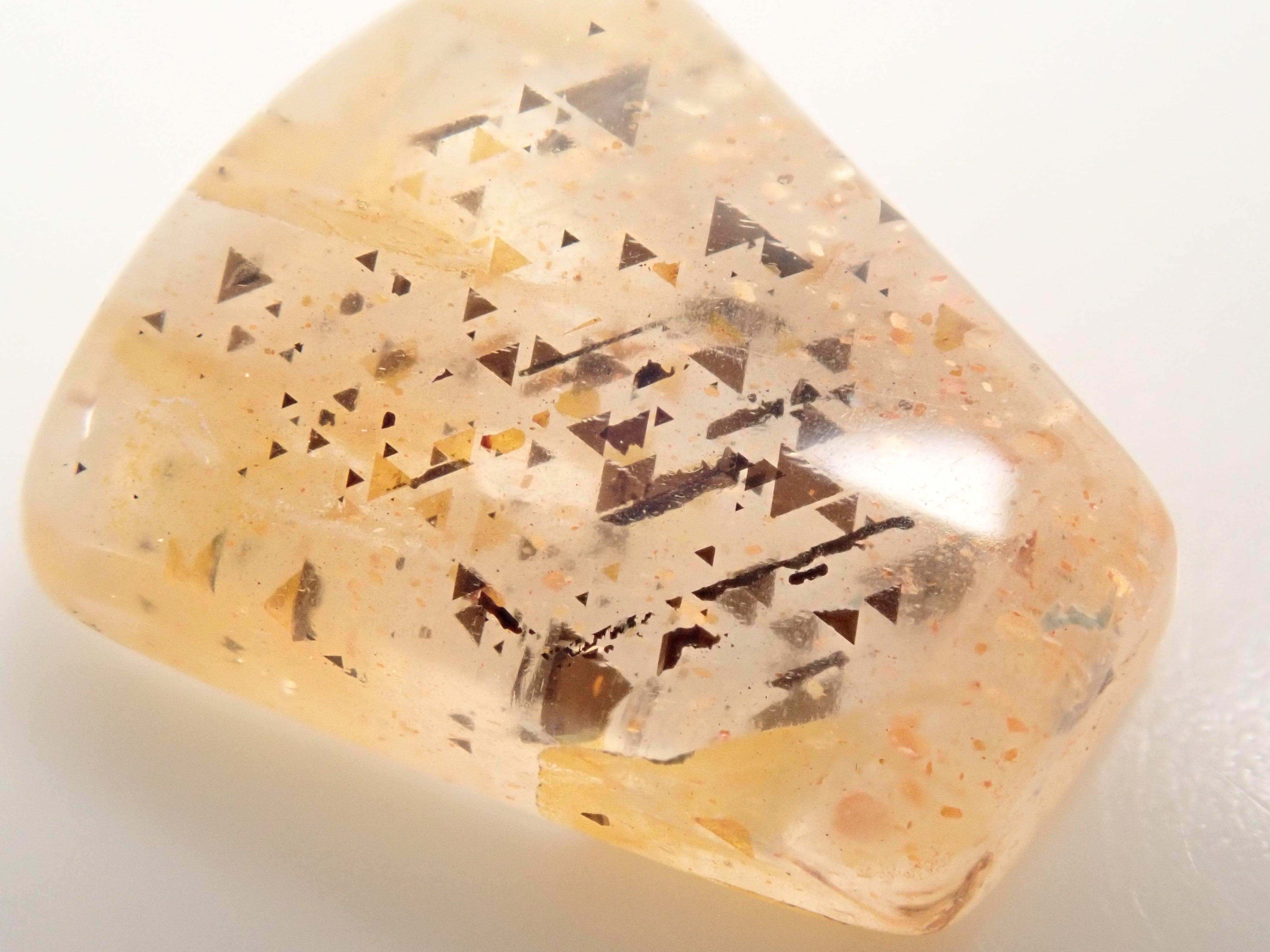 【12562046掲載】オーストラリア産レインボーラティスサンストーン 3.327ctルース