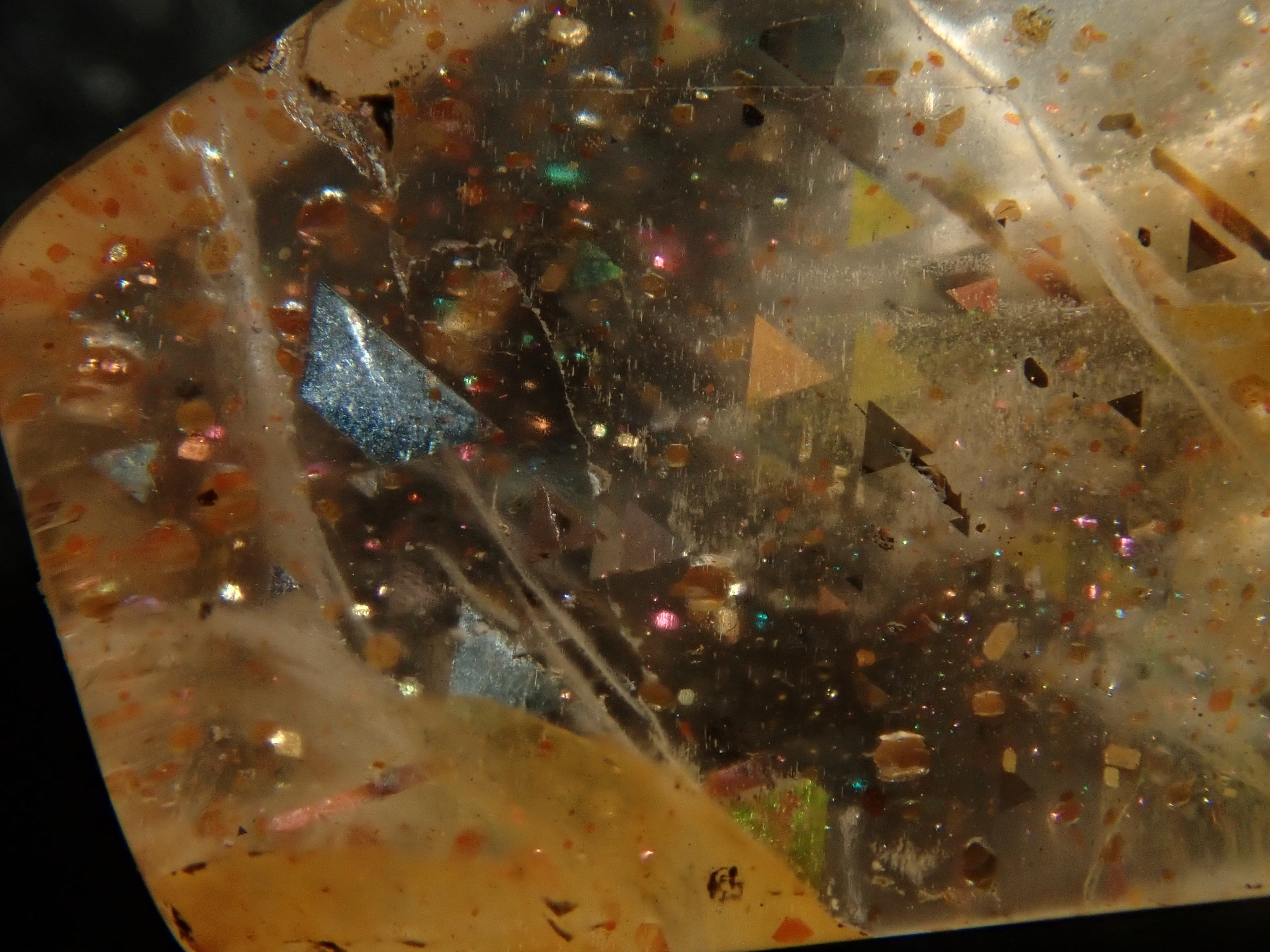 【12562046掲載】オーストラリア産レインボーラティスサンストーン 3.327ctルース