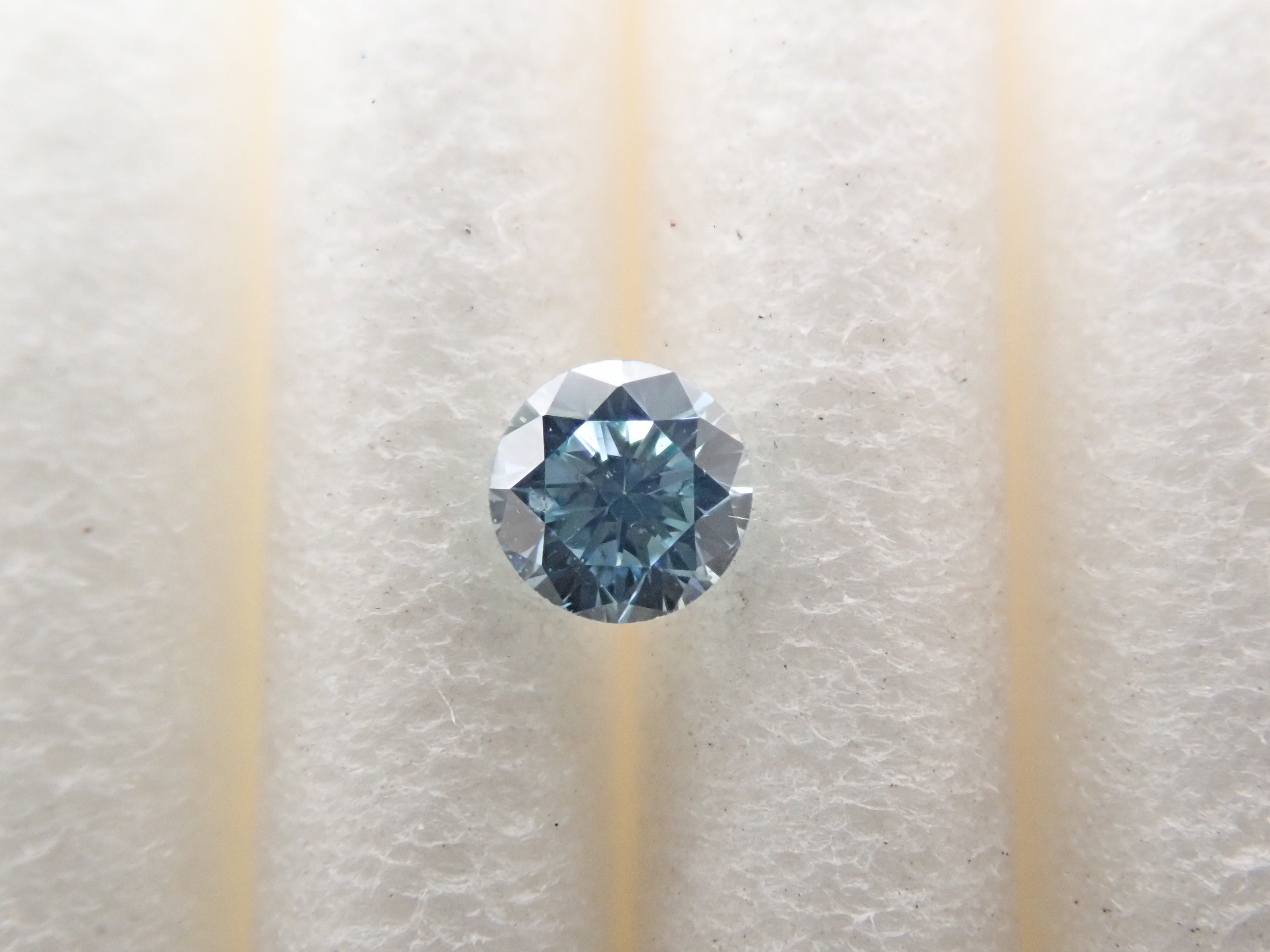 ブルーダイヤモンド（トリートメント） 0.095ctルース(Fancy Greenish Blue, SI1)