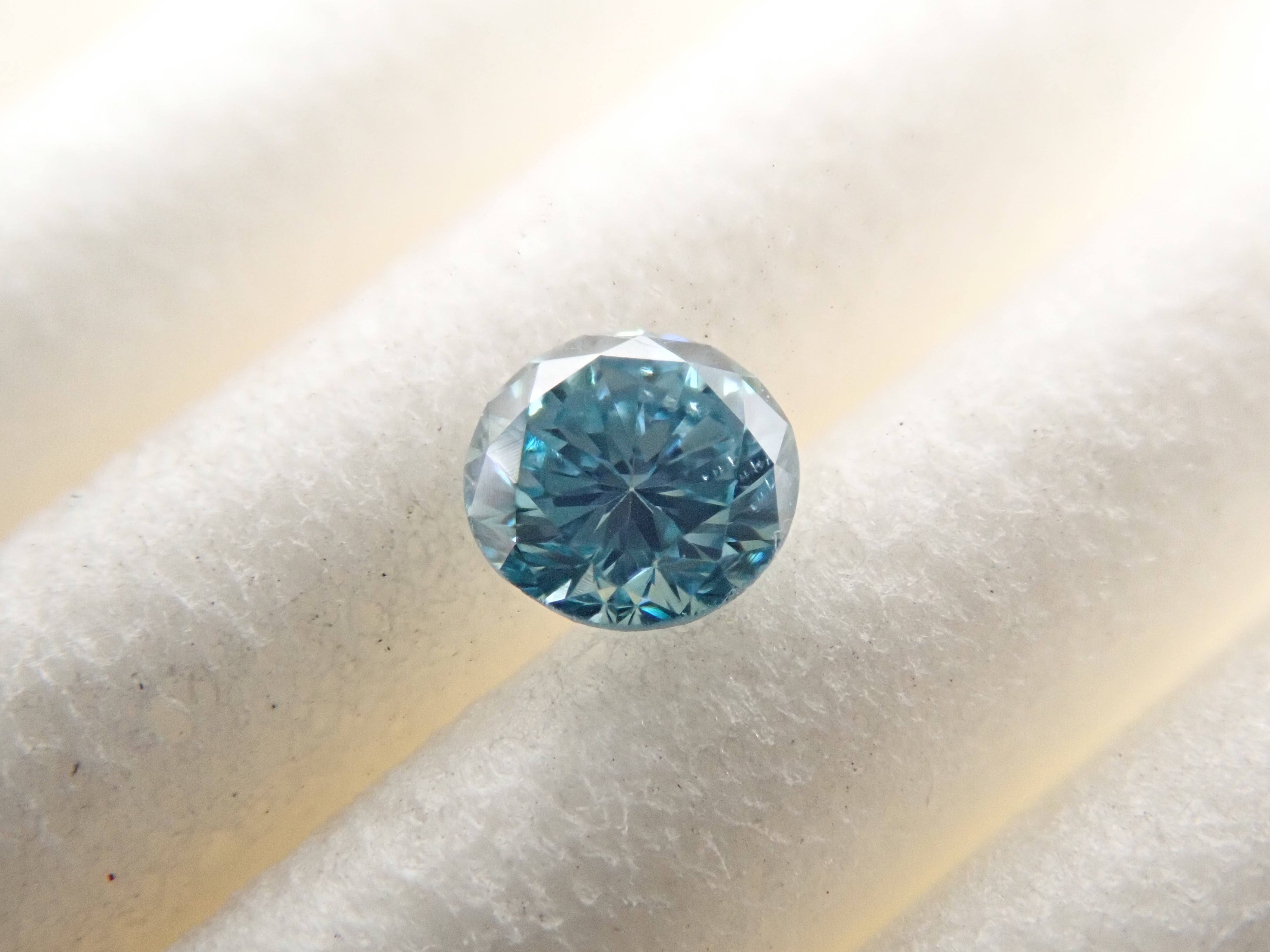 ブルーダイヤモンド（トリートメント） 0.139ctルース(Fancy Greenish Blue, SI1)
