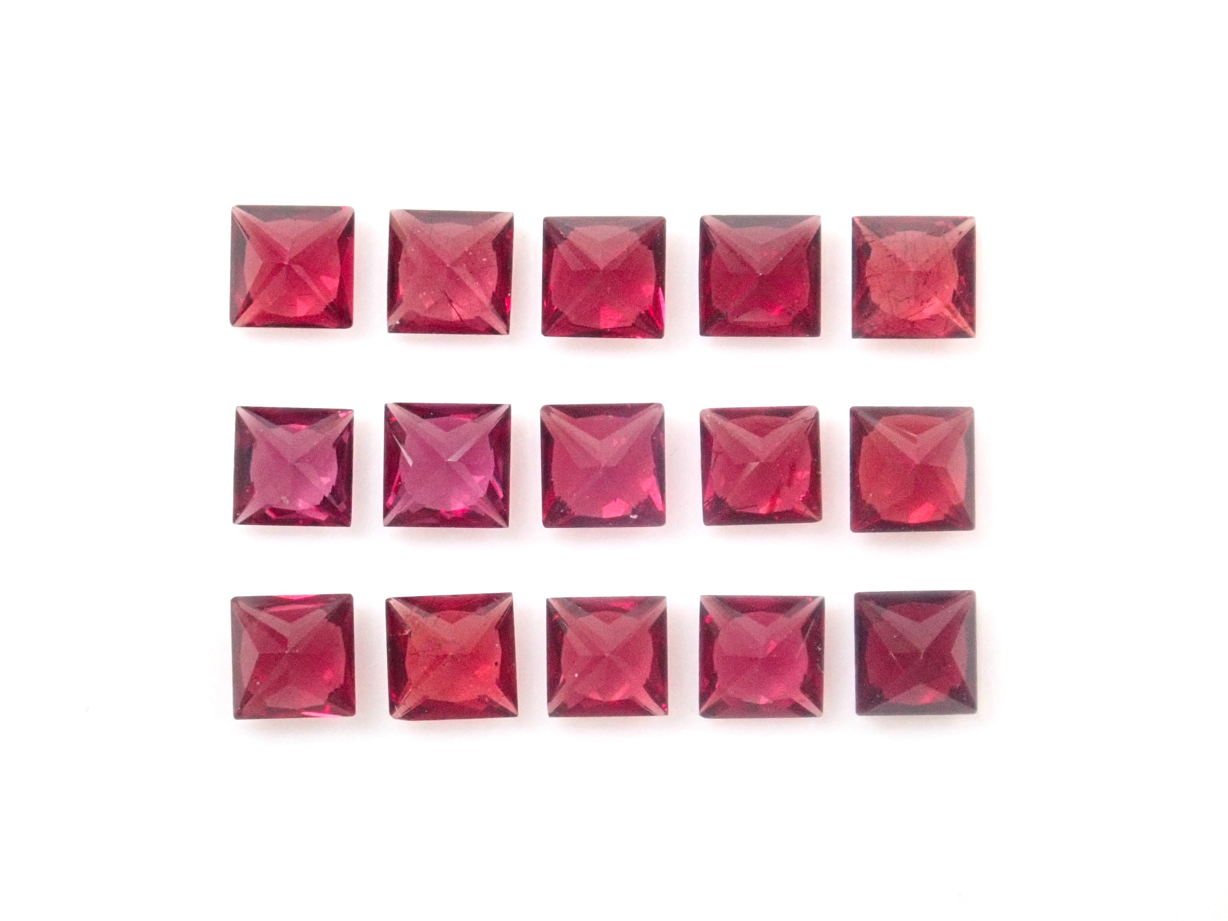 American Anthill Garnet (Chrome Pyrope Garnet) 1 Stone Loose (Princess Cut, 2.5mm) {Multiple Purchase Discounts Available}