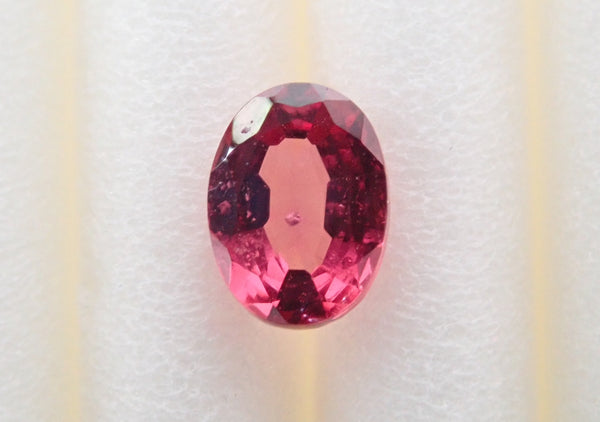 Red spinel 0.195ct loose