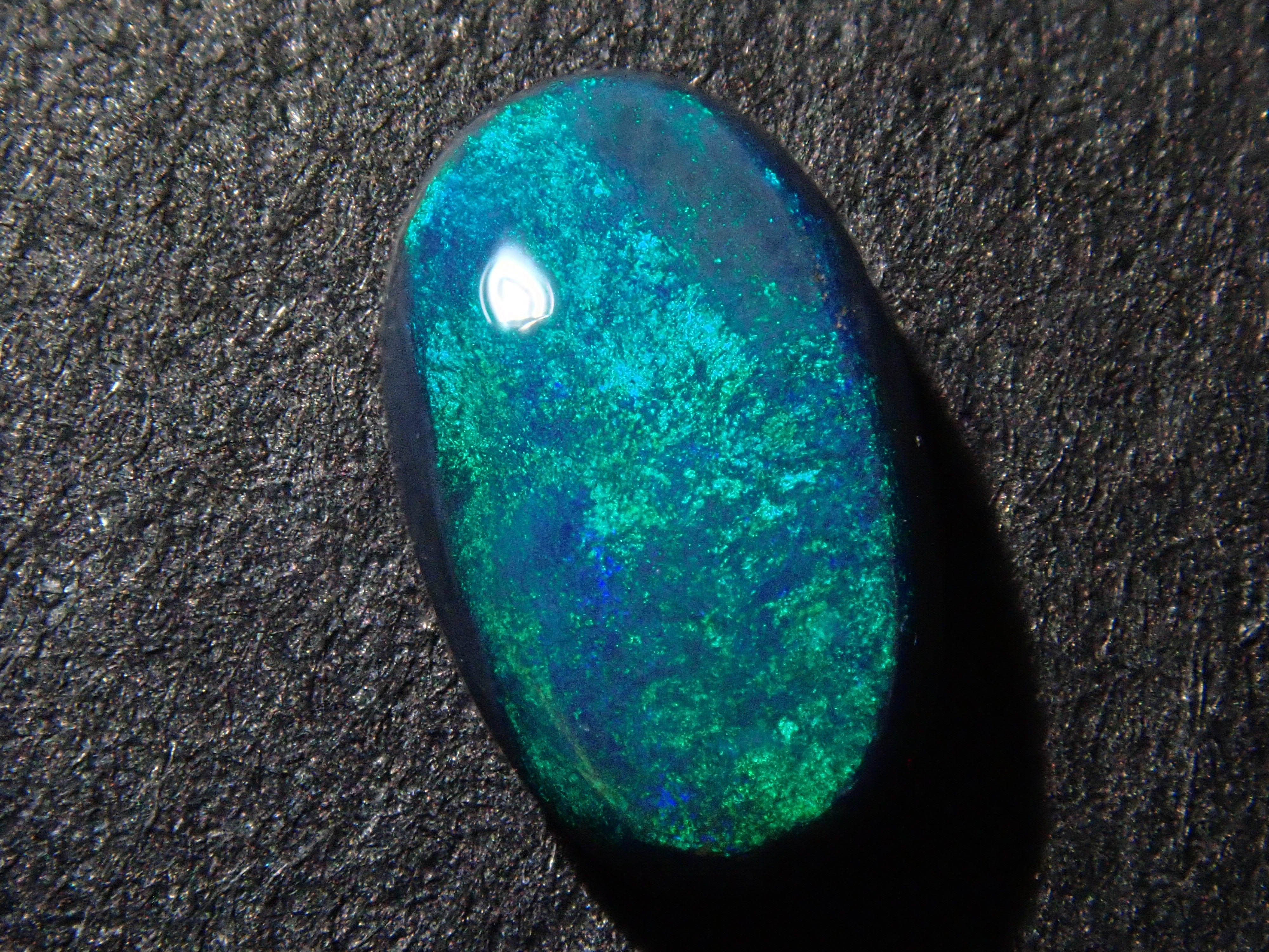 【12562533掲載】オーストラリア産ブラックオパール 0.427ctルース