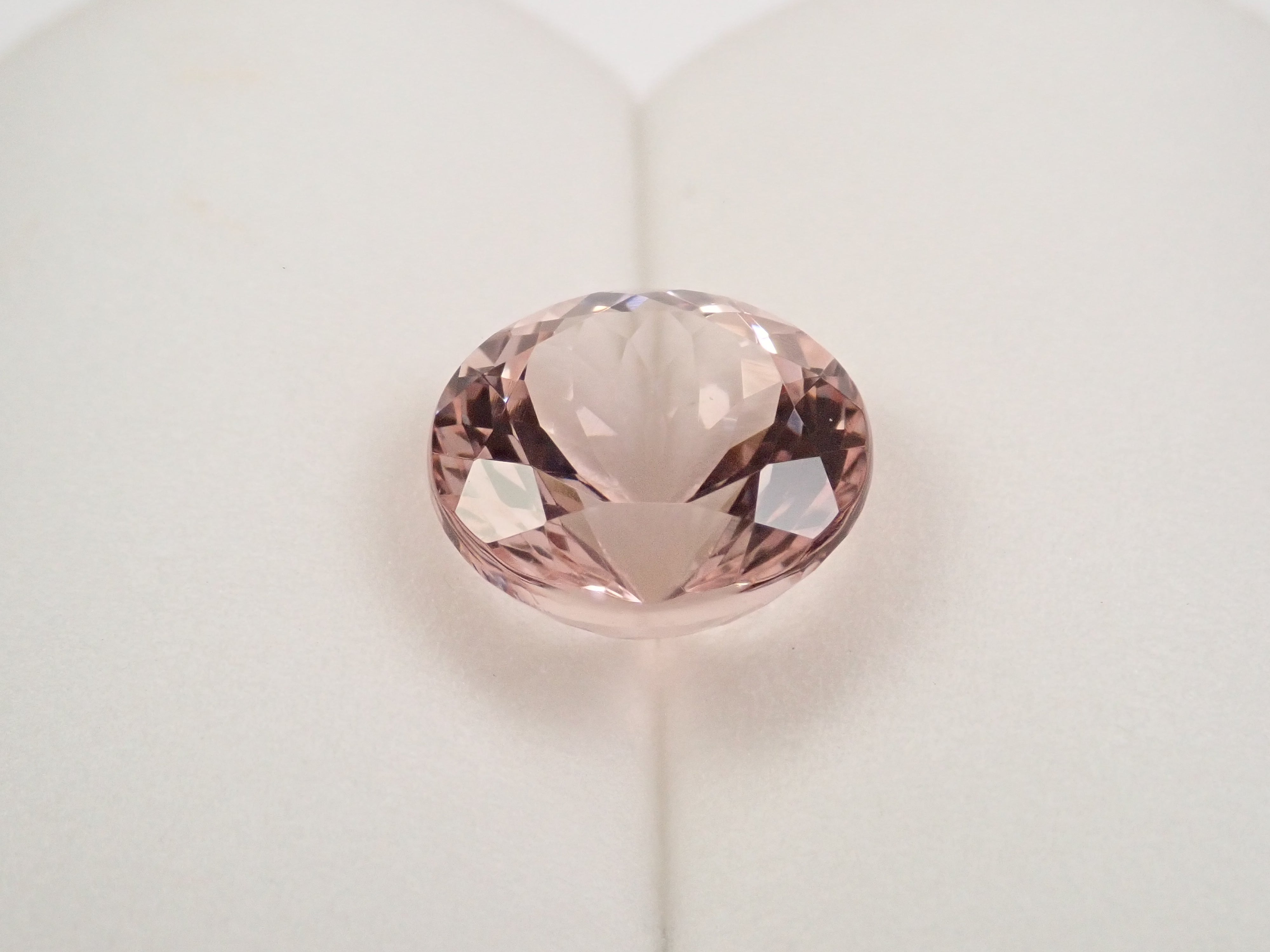 ブラジル産モルガナイト 5.181ctルース