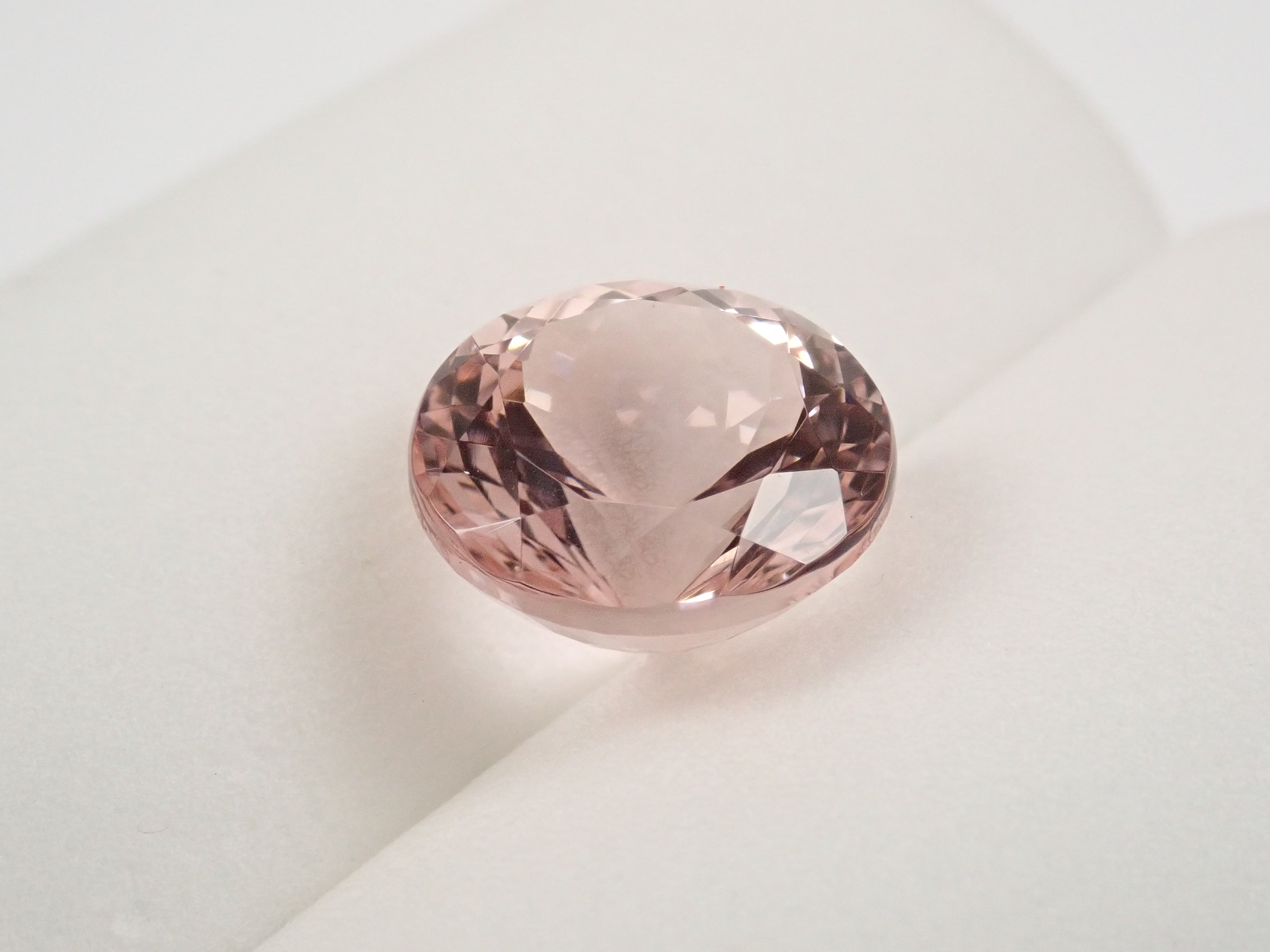 ブラジル産モルガナイト 5.181ctルース