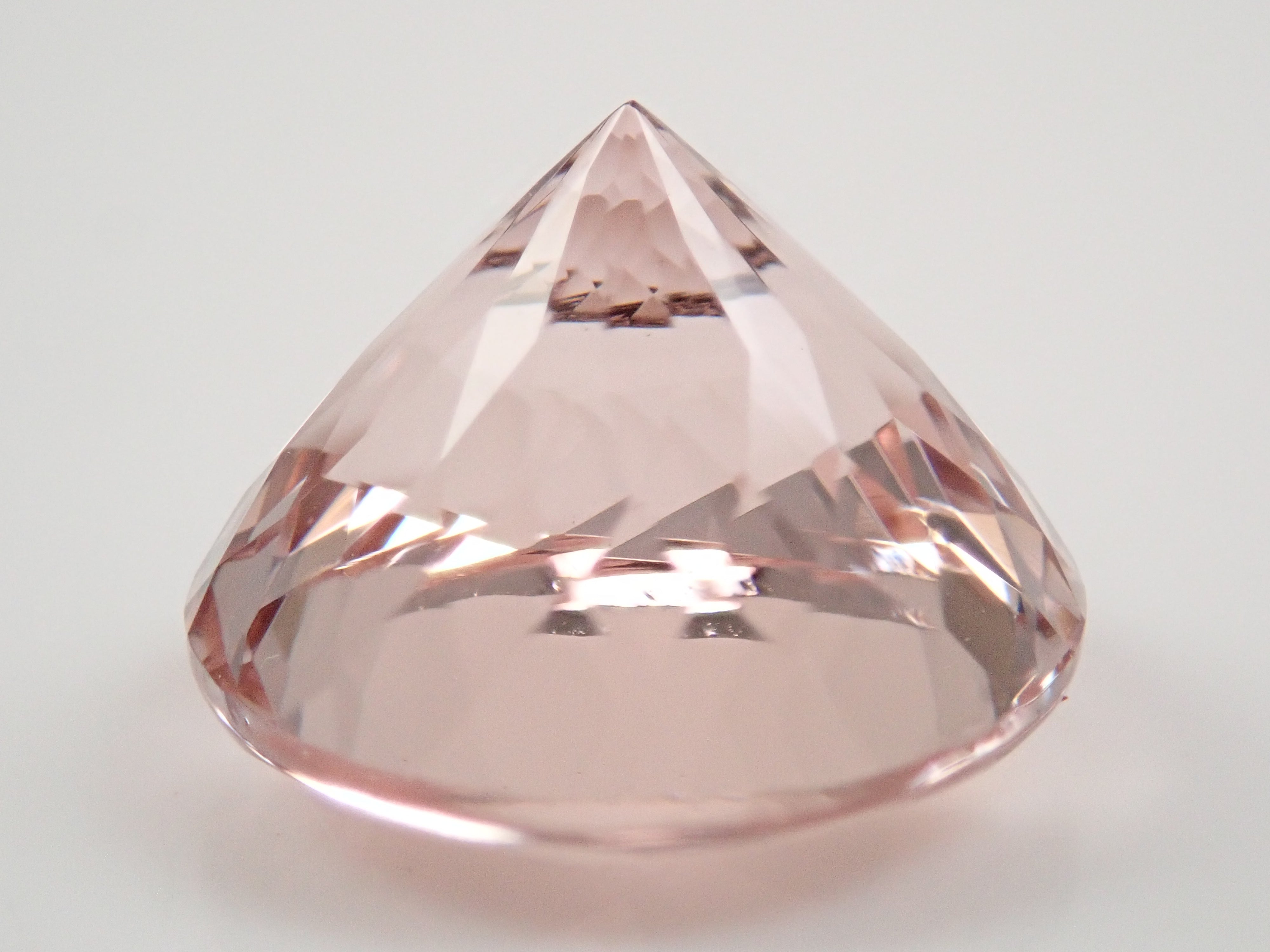 ブラジル産モルガナイト 5.181ctルース