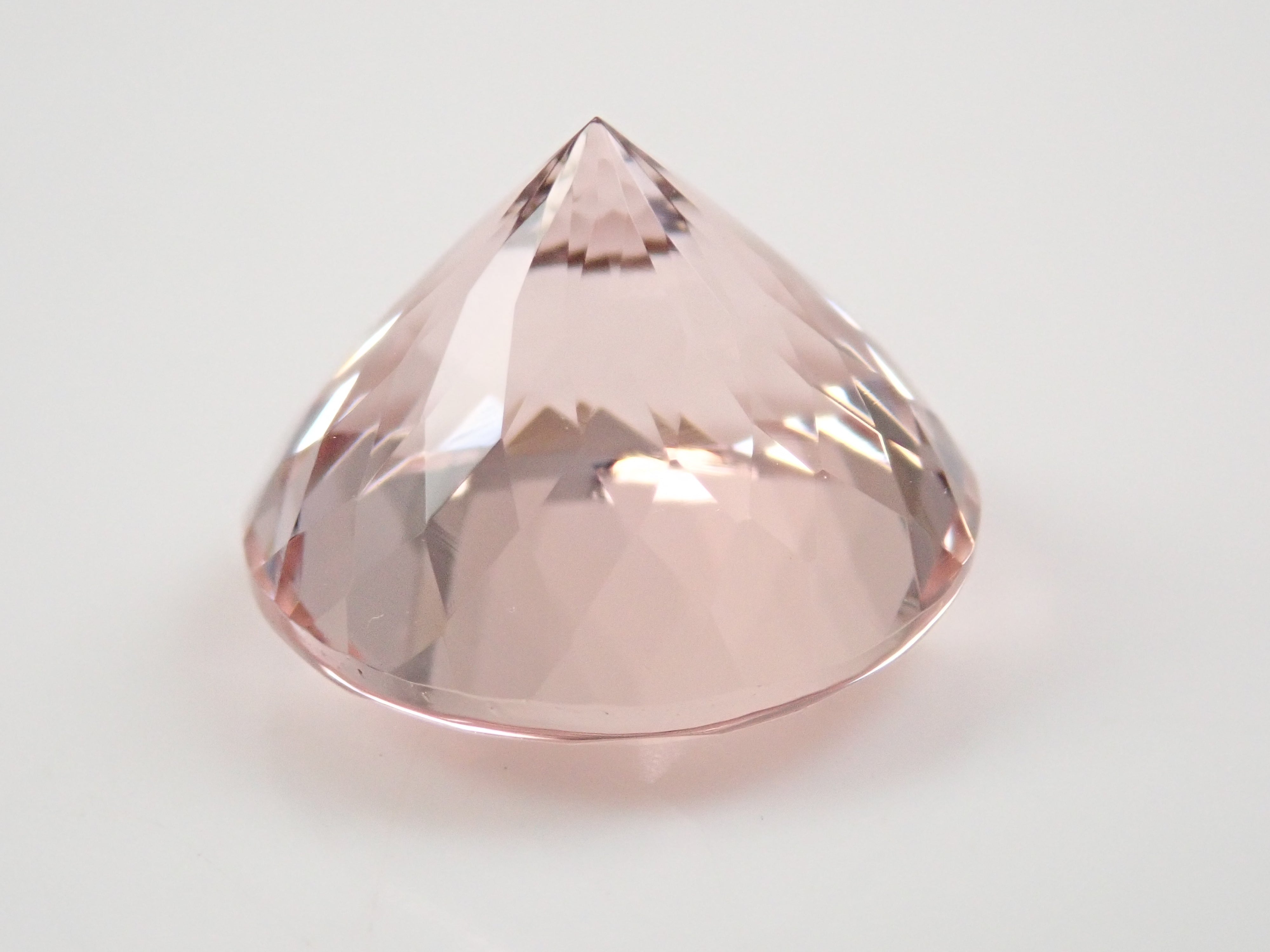 ブラジル産モルガナイト 5.181ctルース