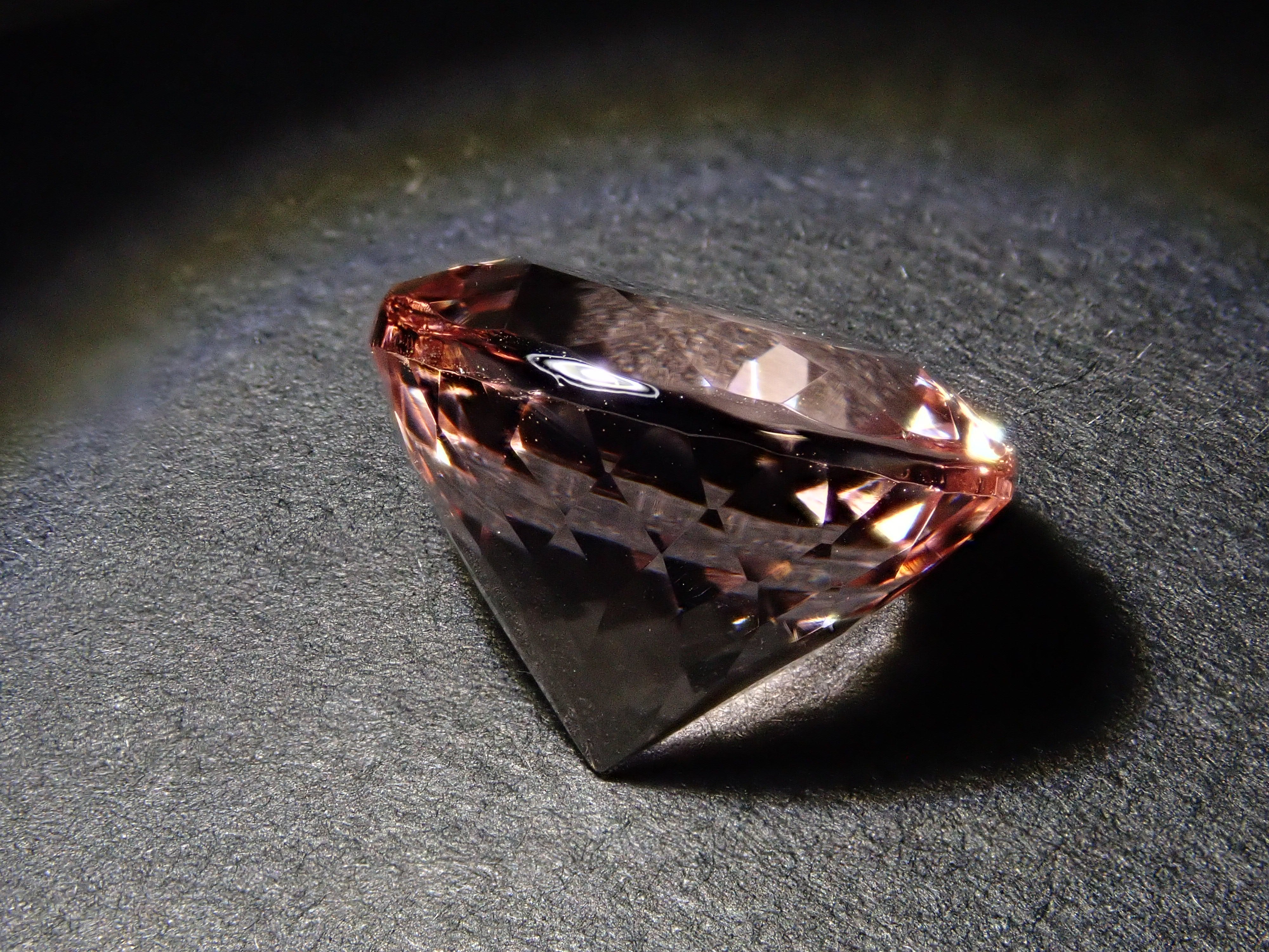 ブラジル産モルガナイト 5.181ctルース