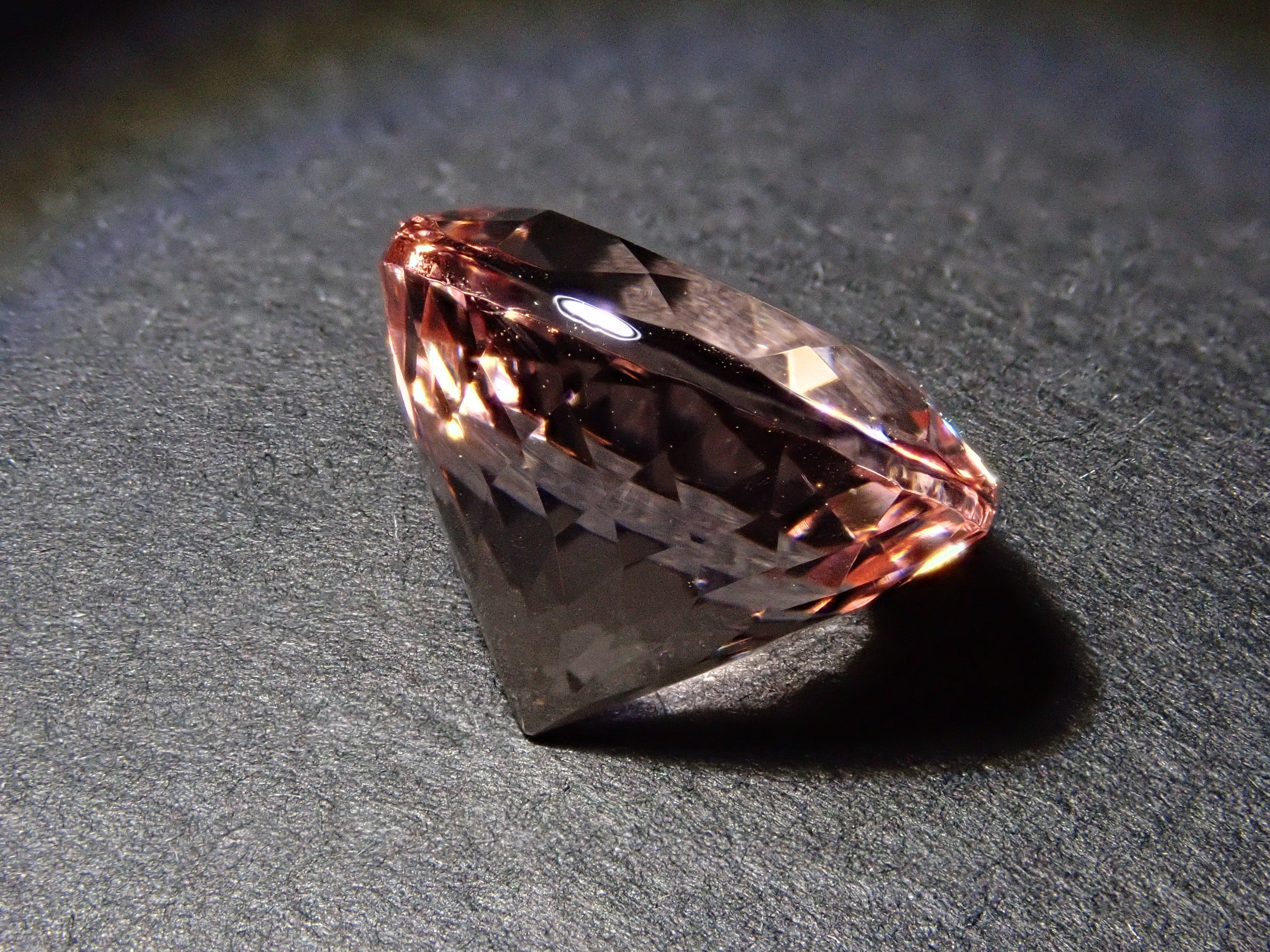 ブラジル産モルガナイト 5.181ctルース