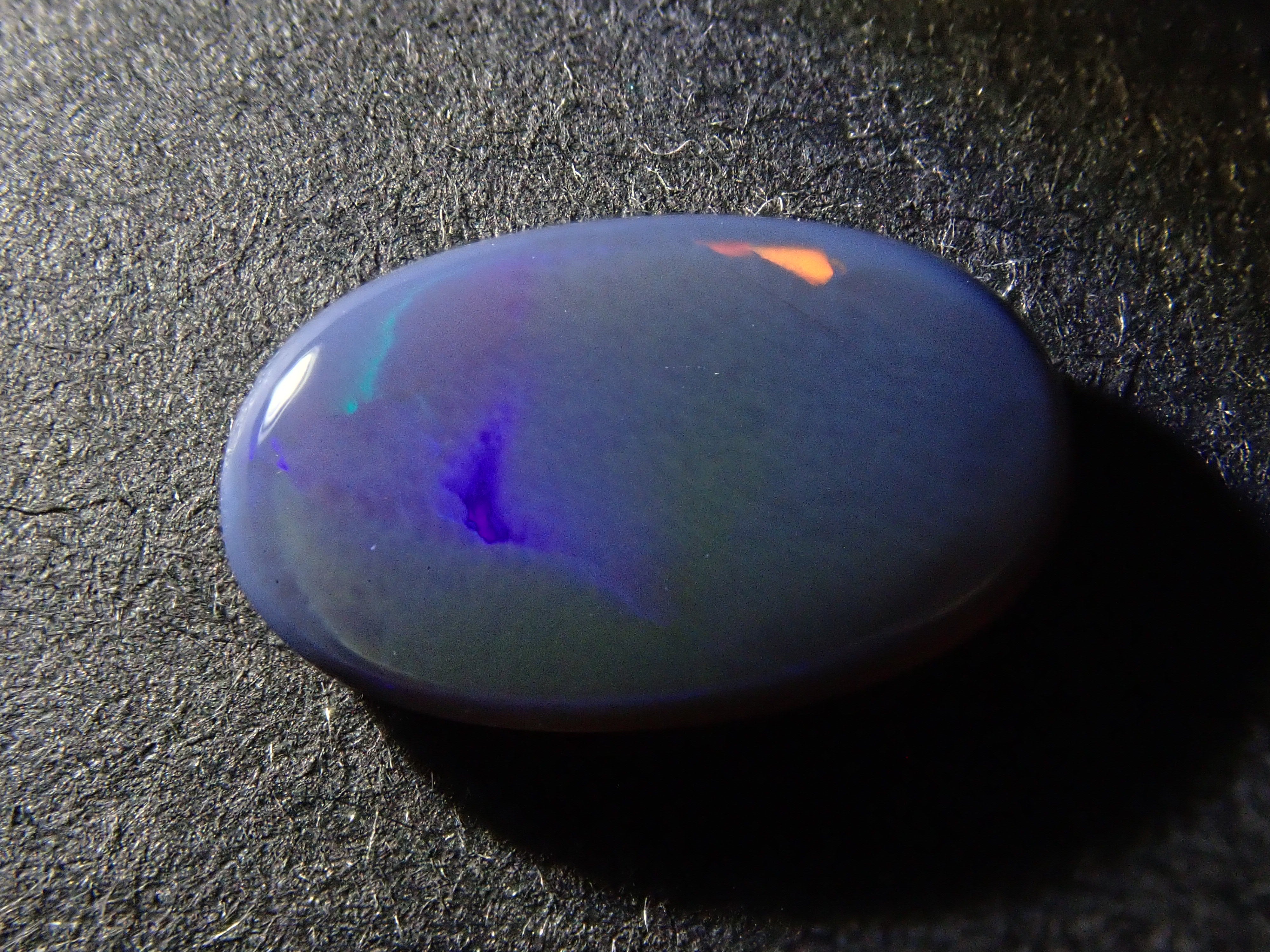 【12562528掲載】オーストラリア産ブラックオパール 1.539ctルース