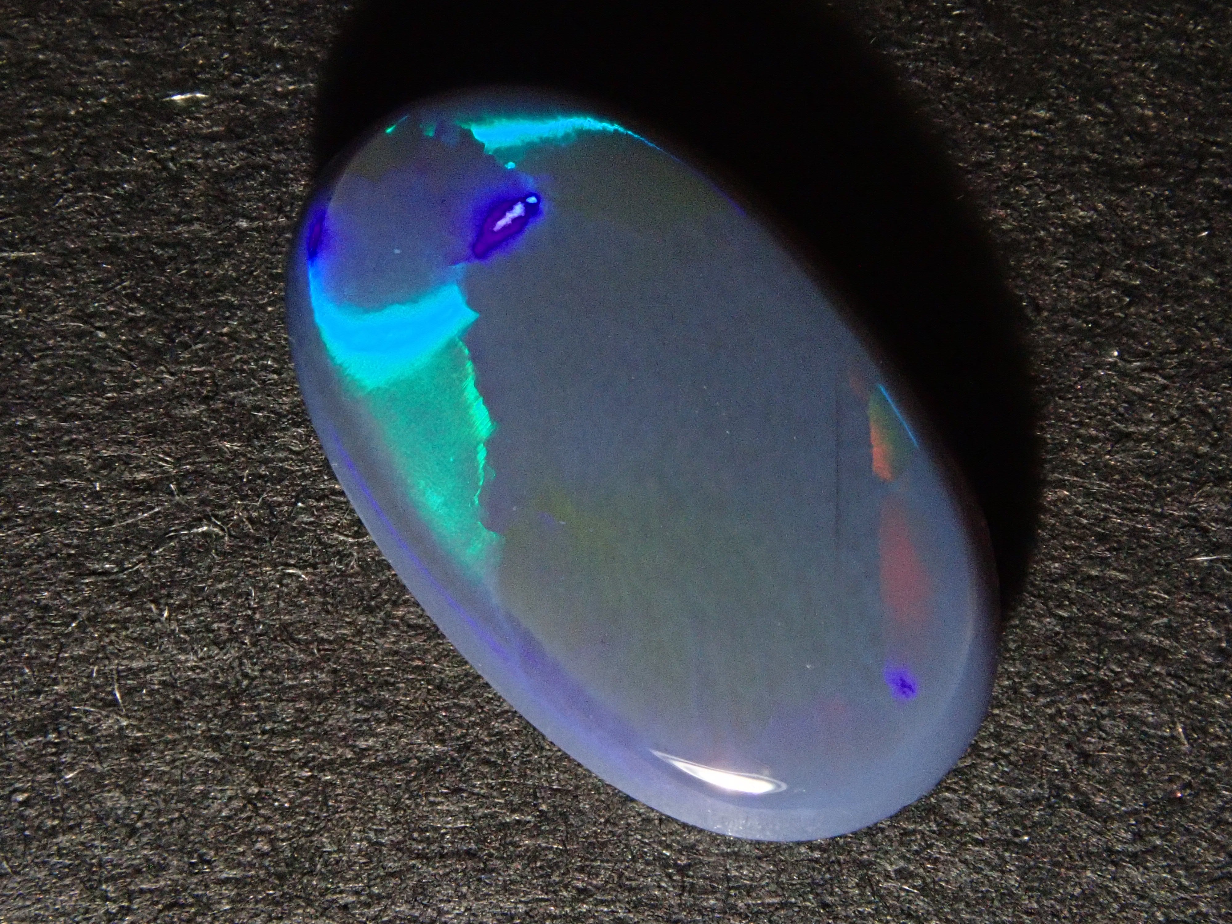 【12562528掲載】オーストラリア産ブラックオパール 1.539ctルース