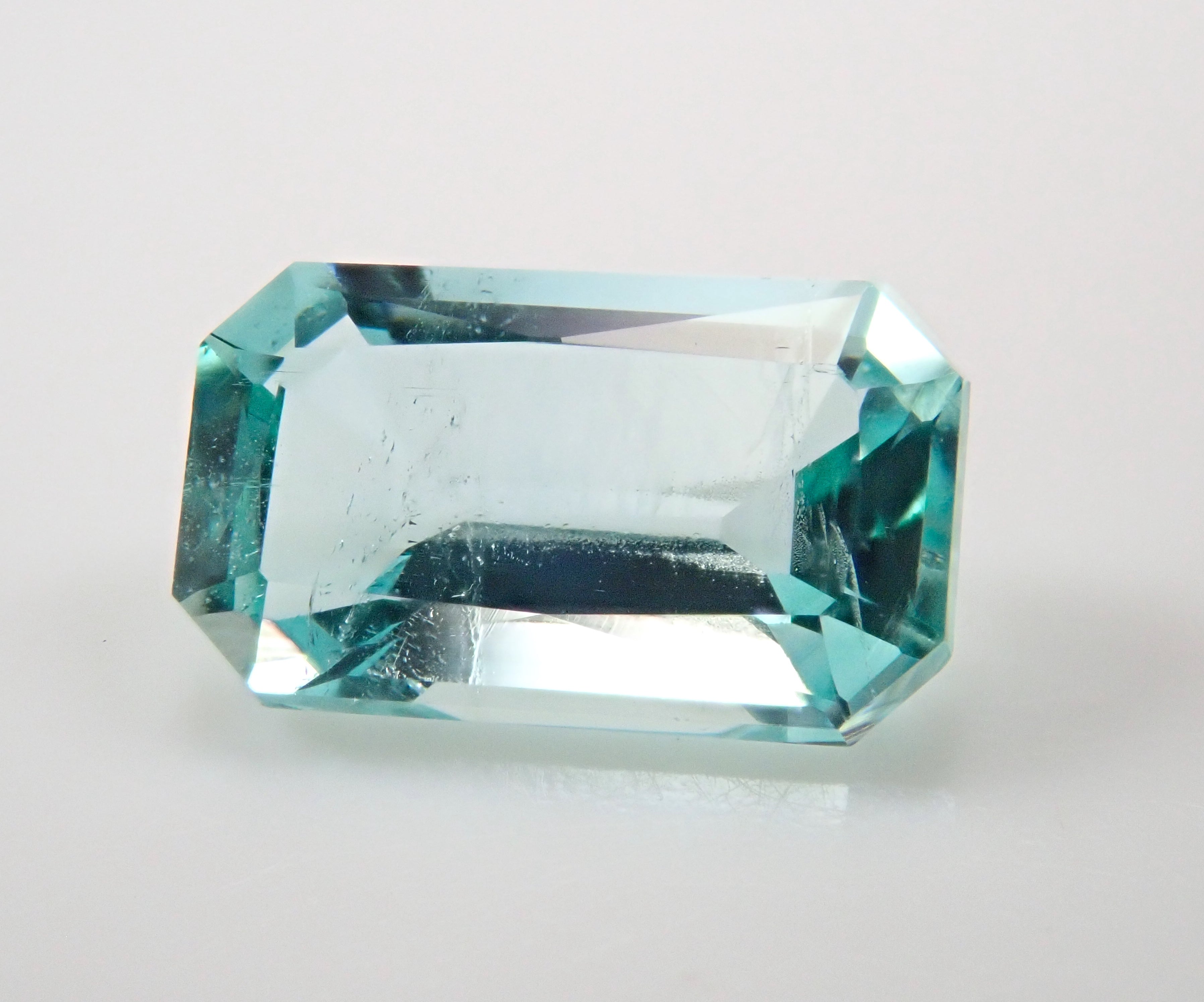 [12558405] Nigerian Green Beryl 0.765ct Loose