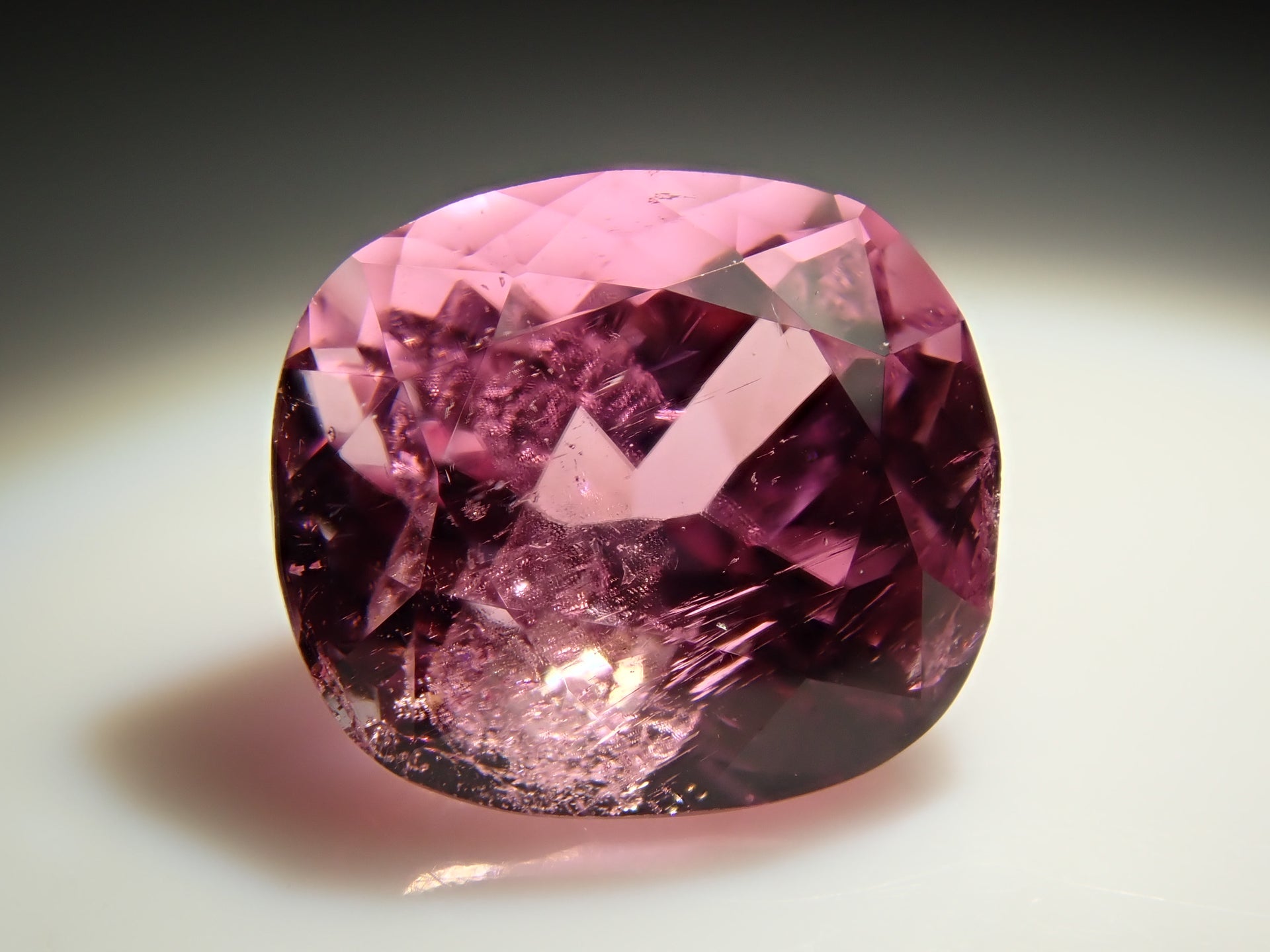 モザンビーク産ピンクトルマリン 1.122ctルース（CuO含有有り） 