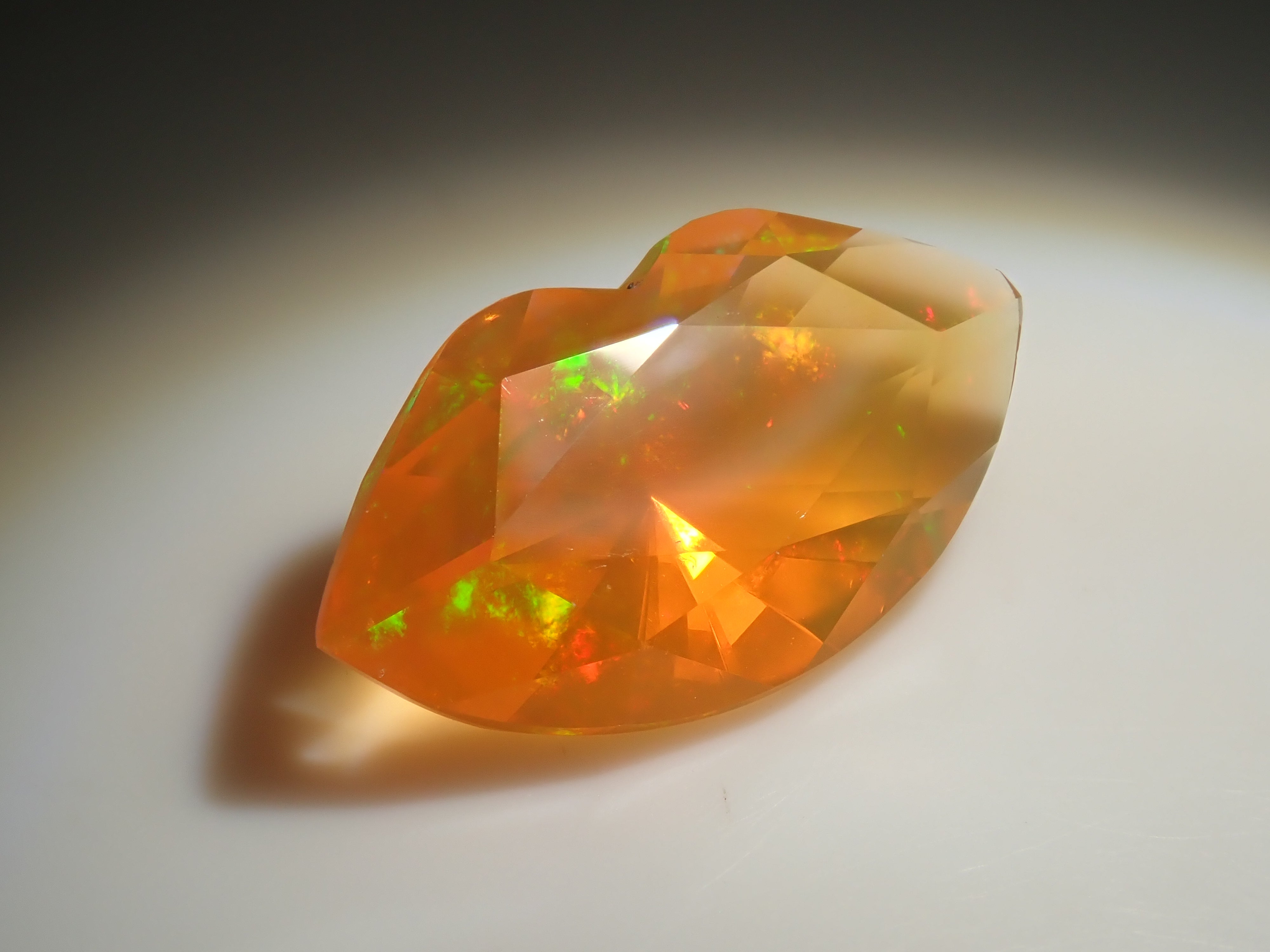 【12562397掲載】メキシコ産ファイアオパール 1.458ctルース