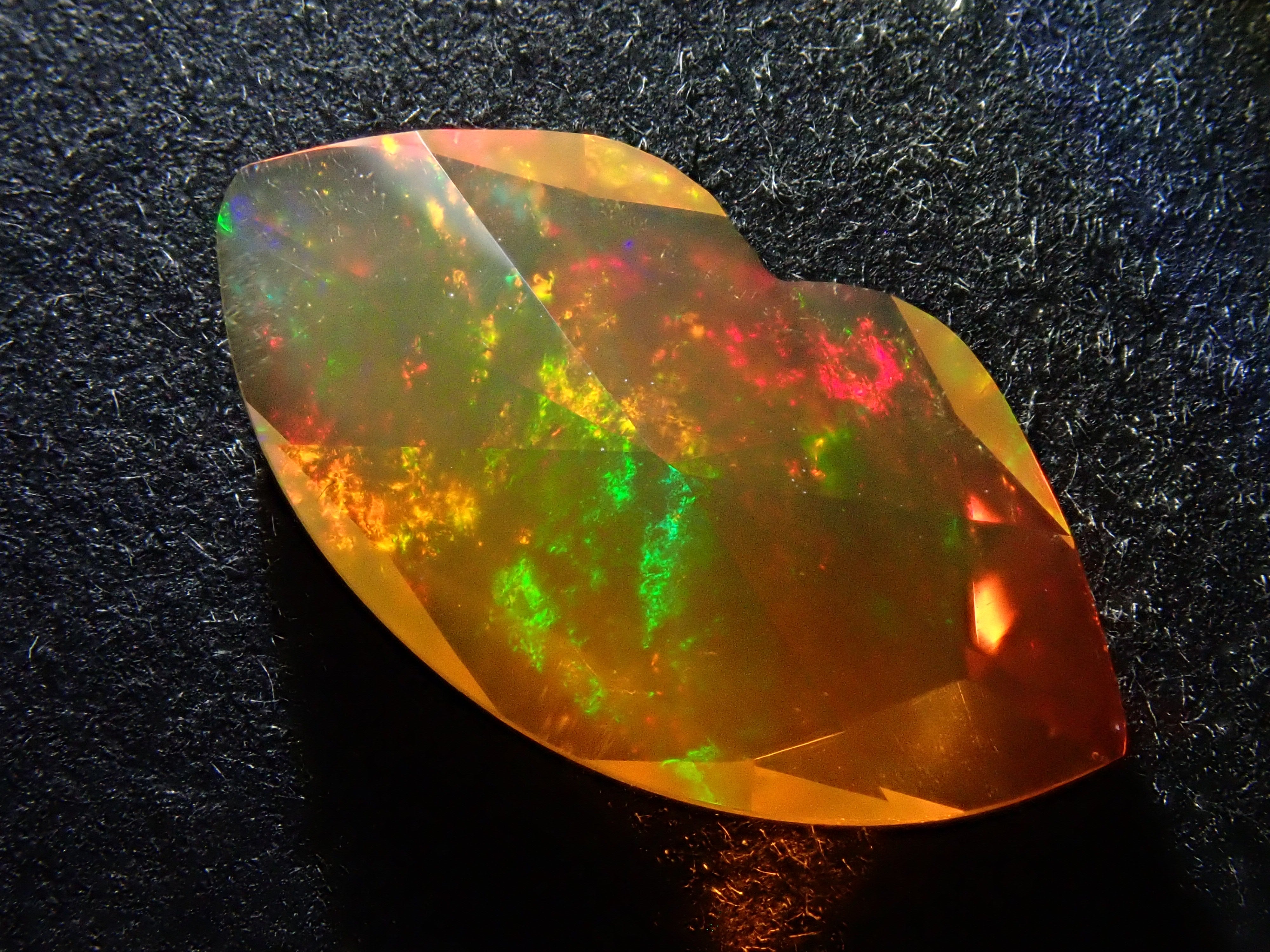 【12562397掲載】メキシコ産ファイアオパール 1.458ctルース