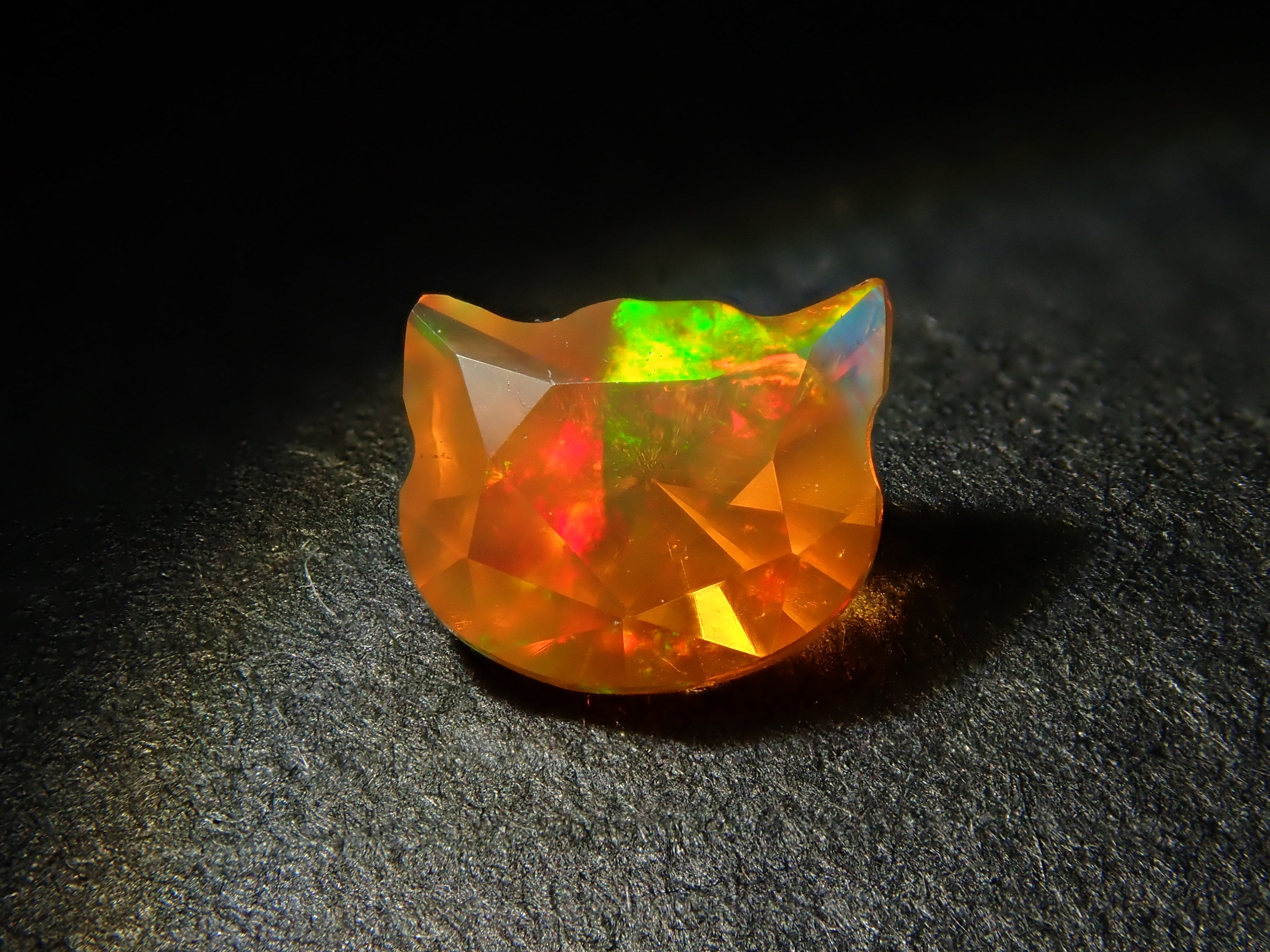 【12562398掲載】メキシコ産ファイアオパール 0.291ctルース