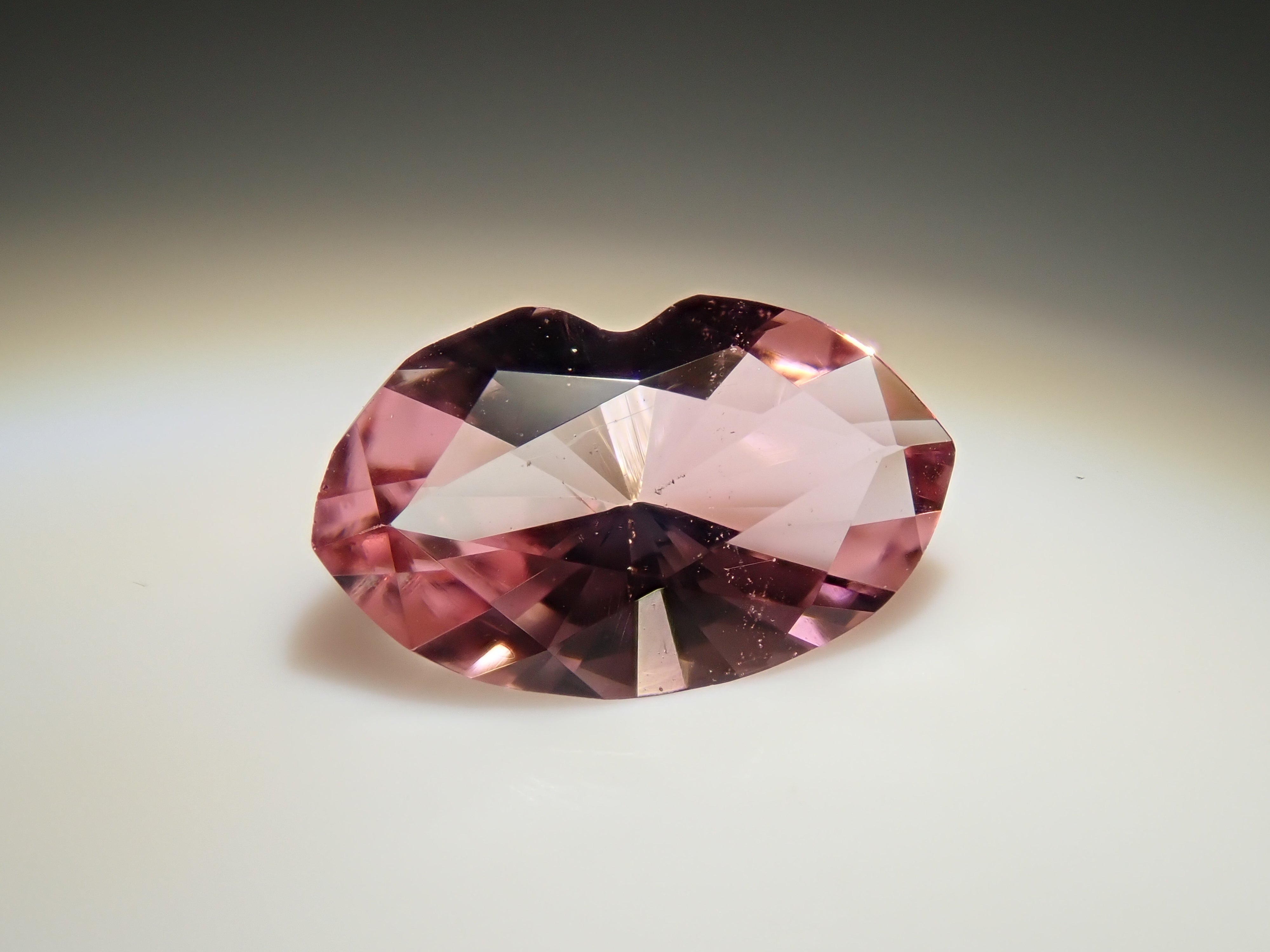 【12562399掲載】ピンクトルマリン 0.440ctルース