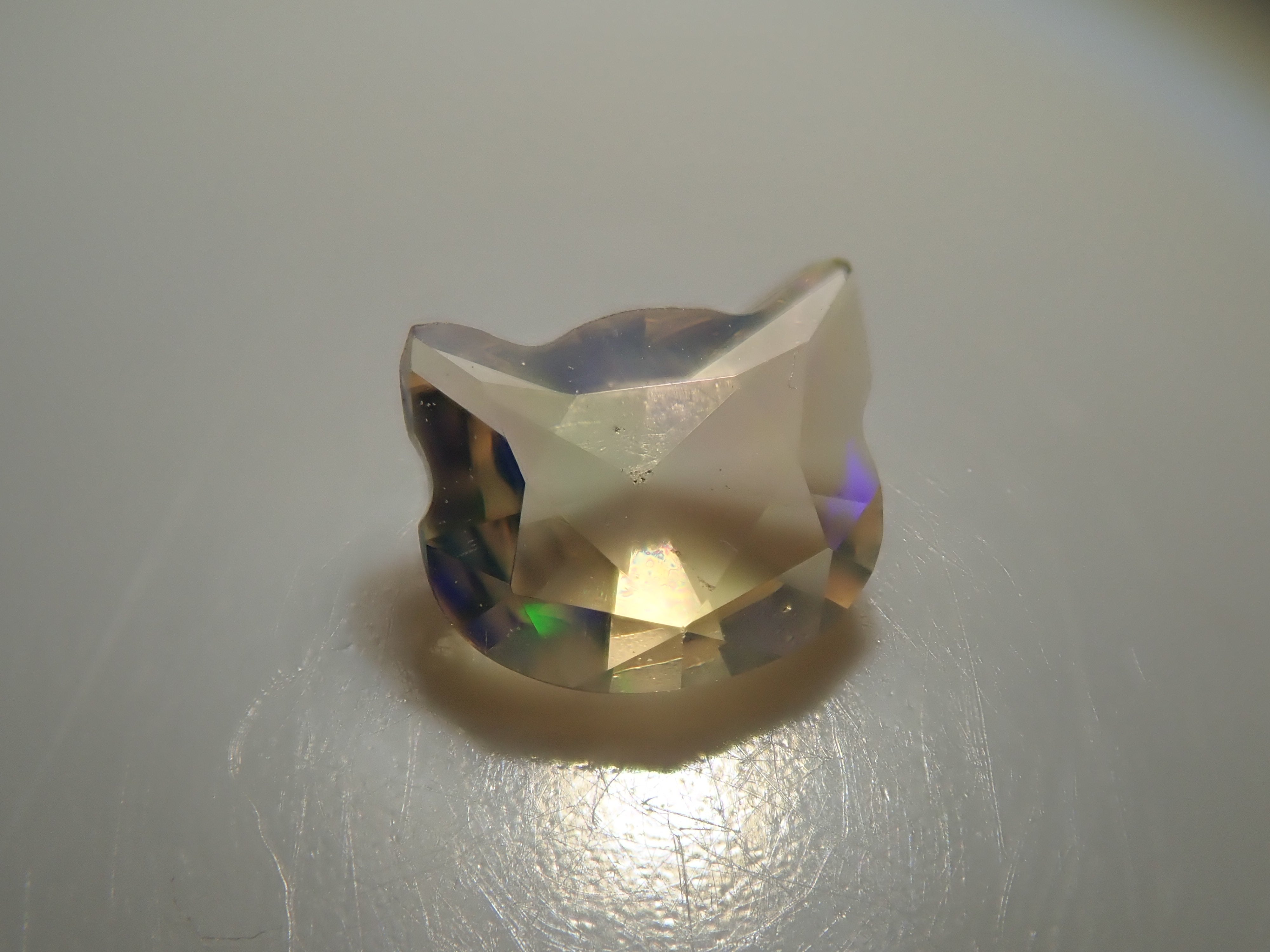 【12562400掲載】メキシコ産オパール 0.265ctルース