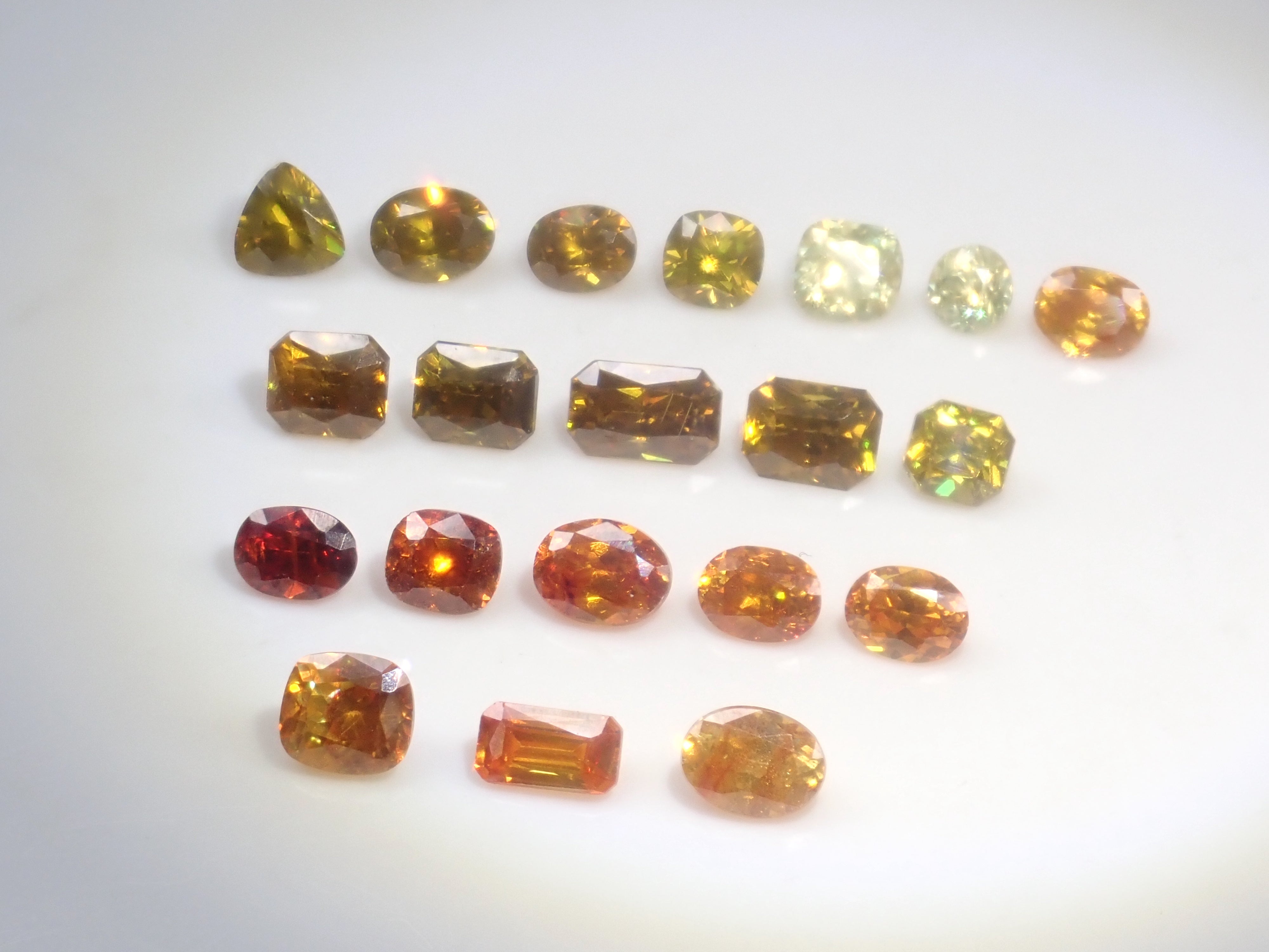 スペイン産スファレライト1石ルース（平均0.50ct）