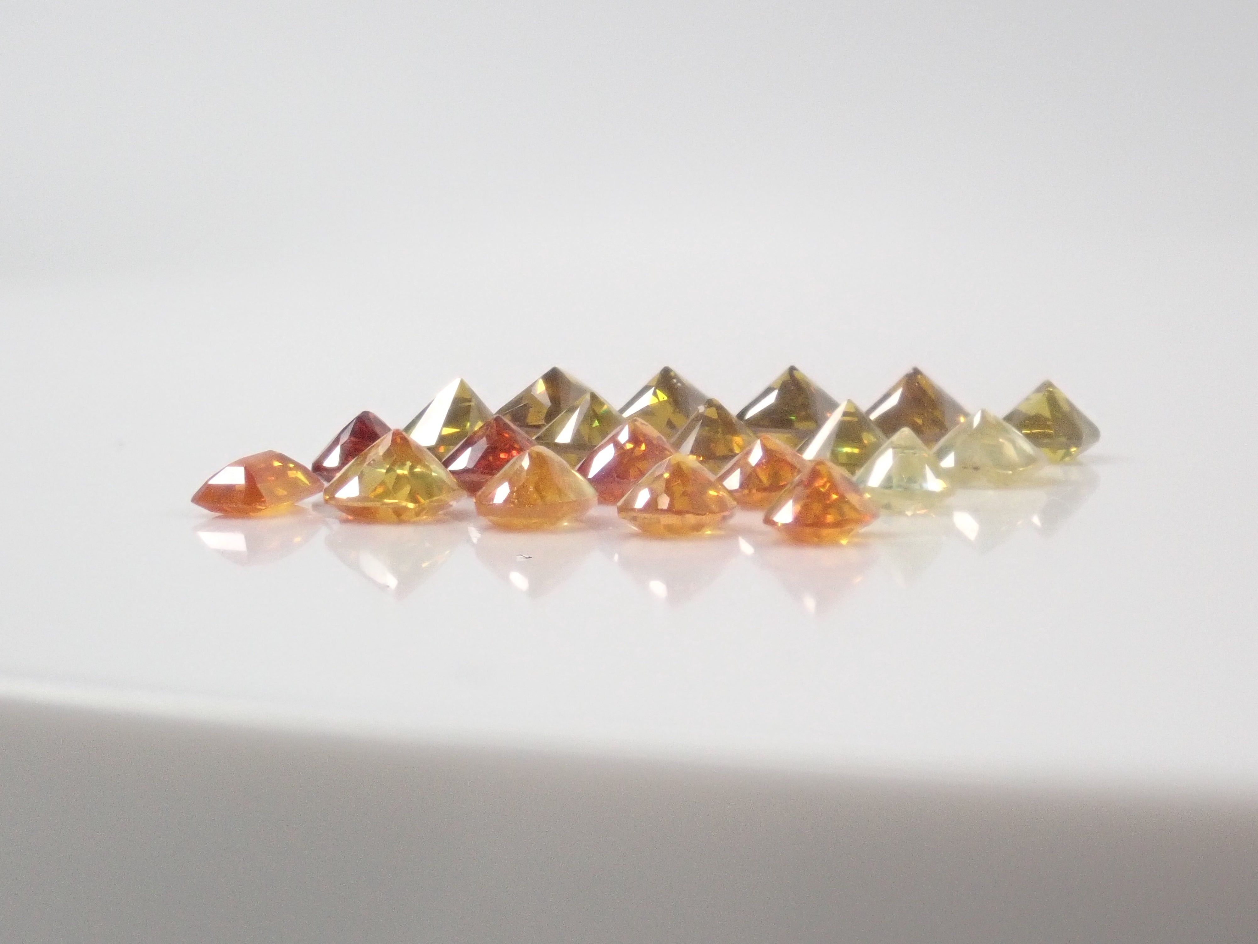 スペイン産スファレライト1石ルース（平均0.50ct）