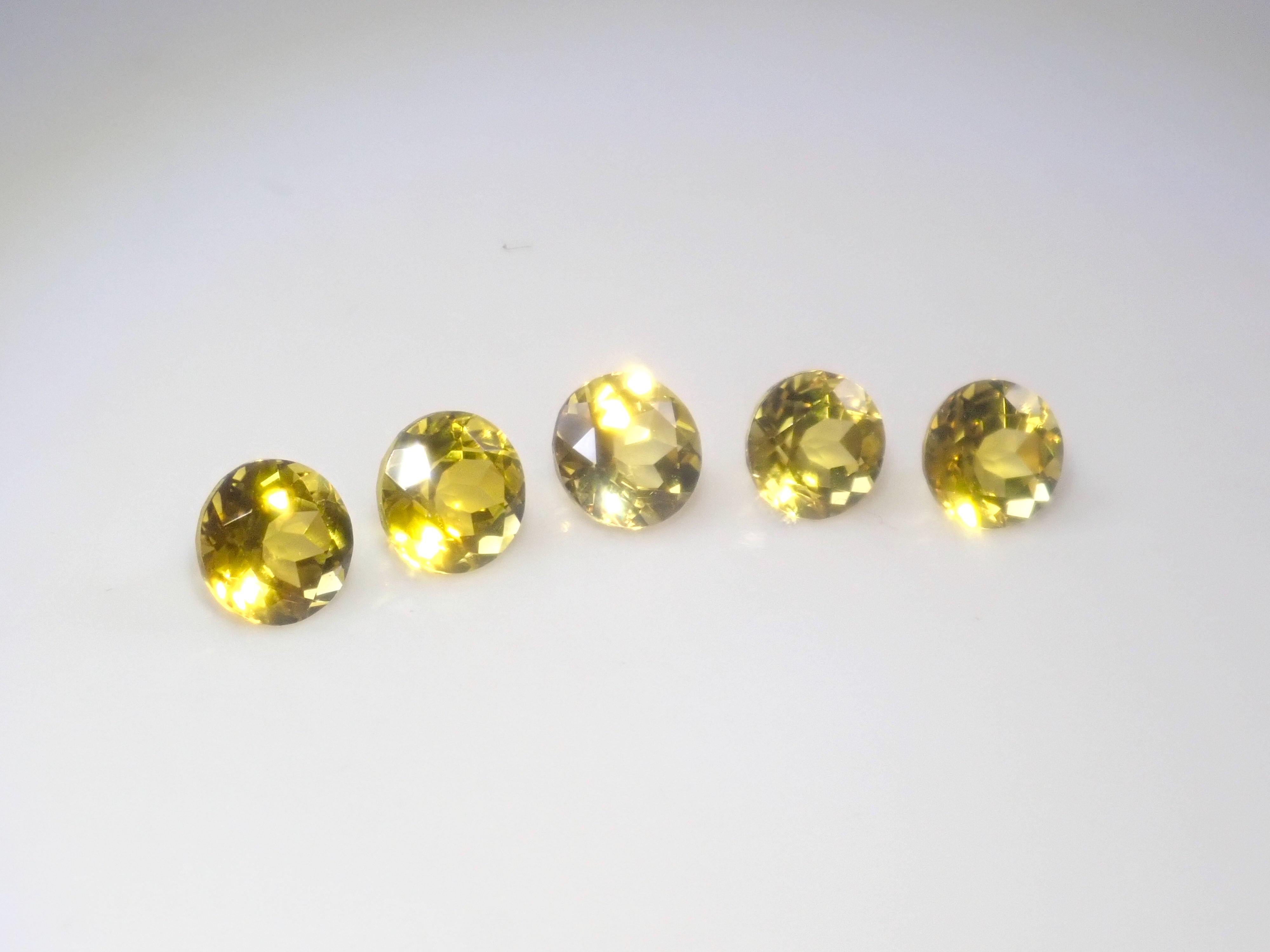 【3/29 22時販売】《限定5石》ザンビア産カナリーイエロートルマリン1石ルース（4.0mm/ラウンドカット）《複数購入割引有》　