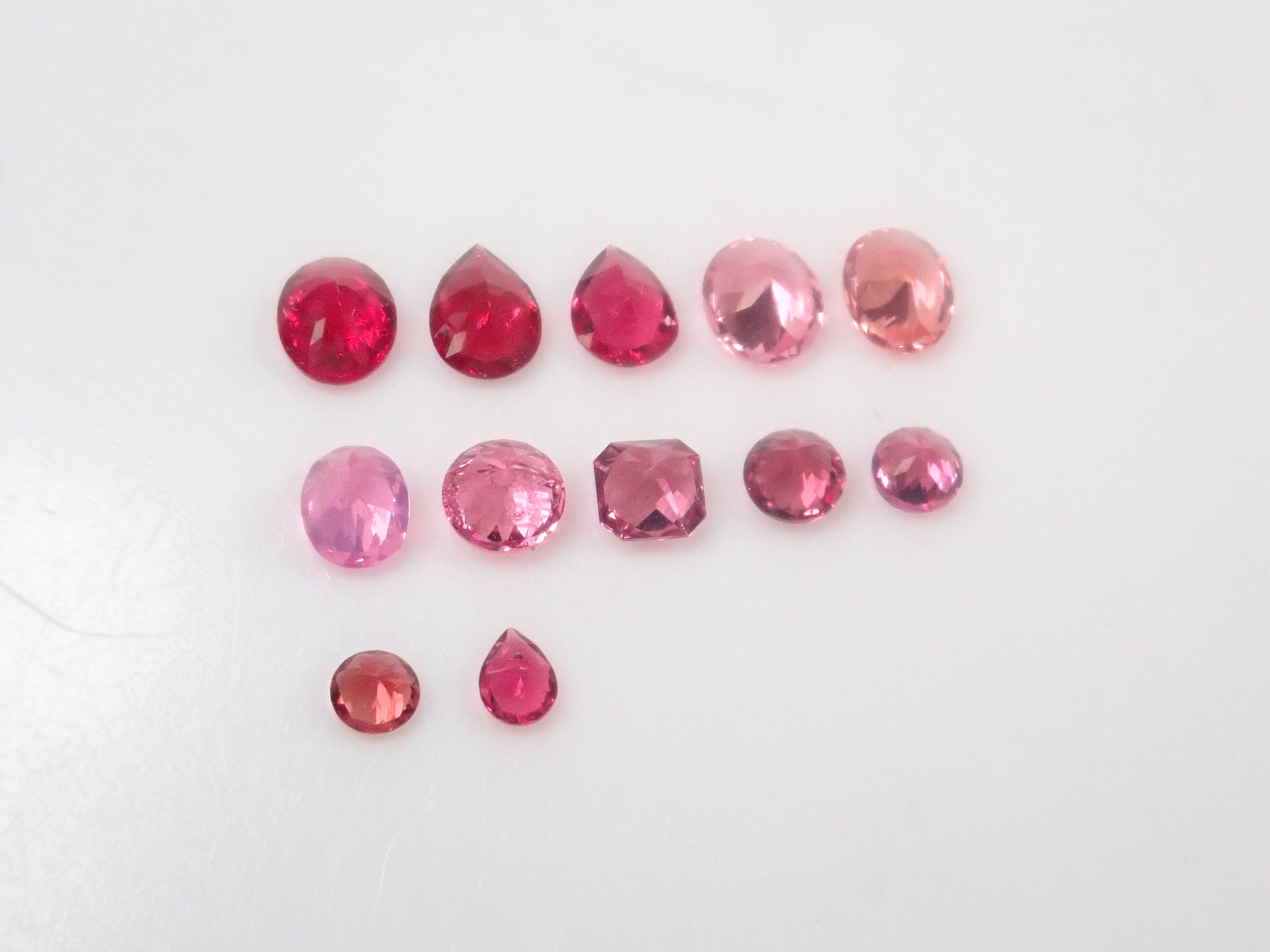 【3/29 22時販売】サンジェ氏カットのスピネル（シルキーピンク、ホットピンク、レッドスピネル、パパラチアカラーなど）1石ルース《複数購入割引有》