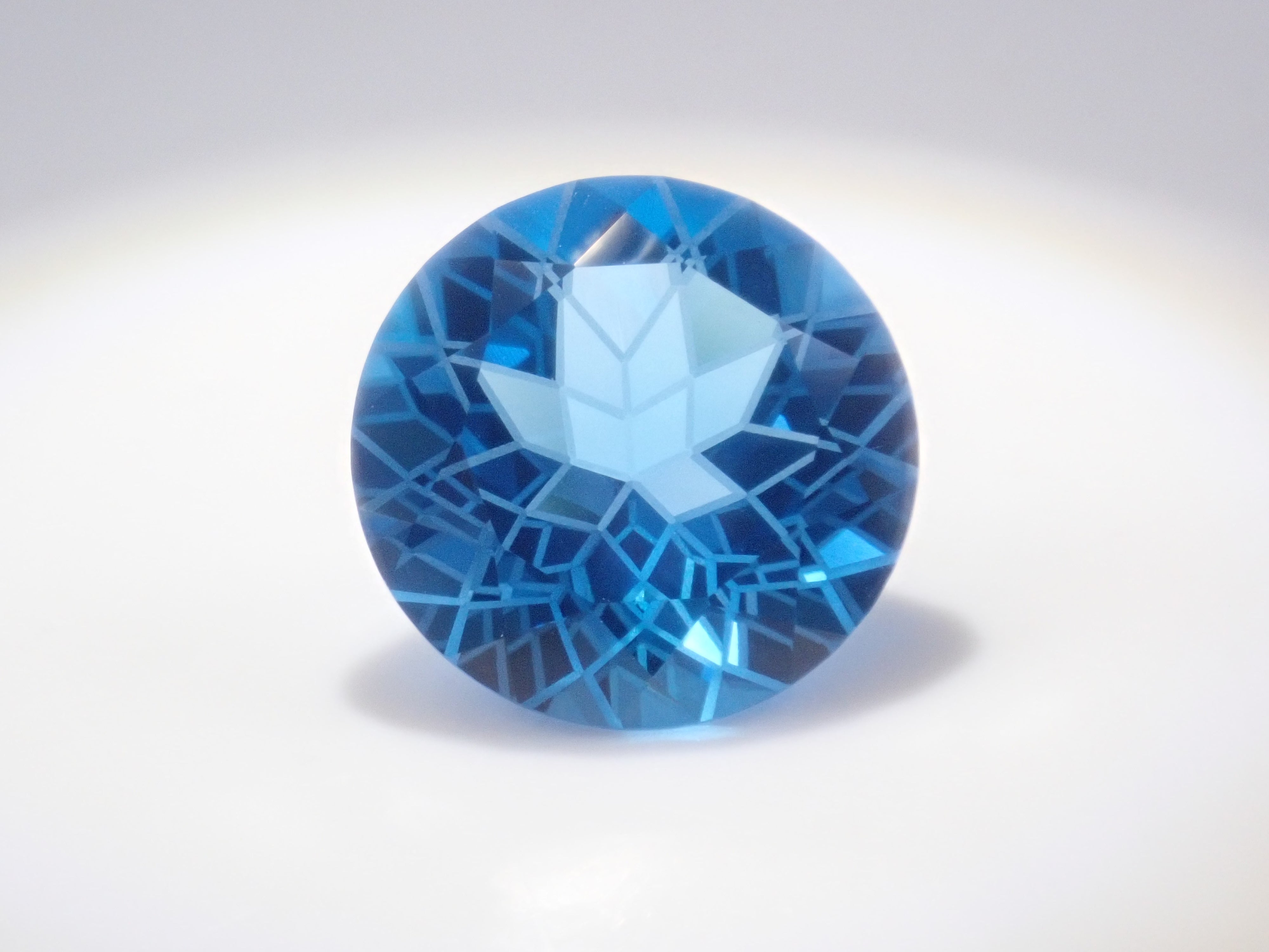 【3/29  22時販売】《限定11石》通常55,800円のダンデライオンカット15mmや＆カメリアカット19mm含むビッグジェムガチャ💎《複数購入割引有》