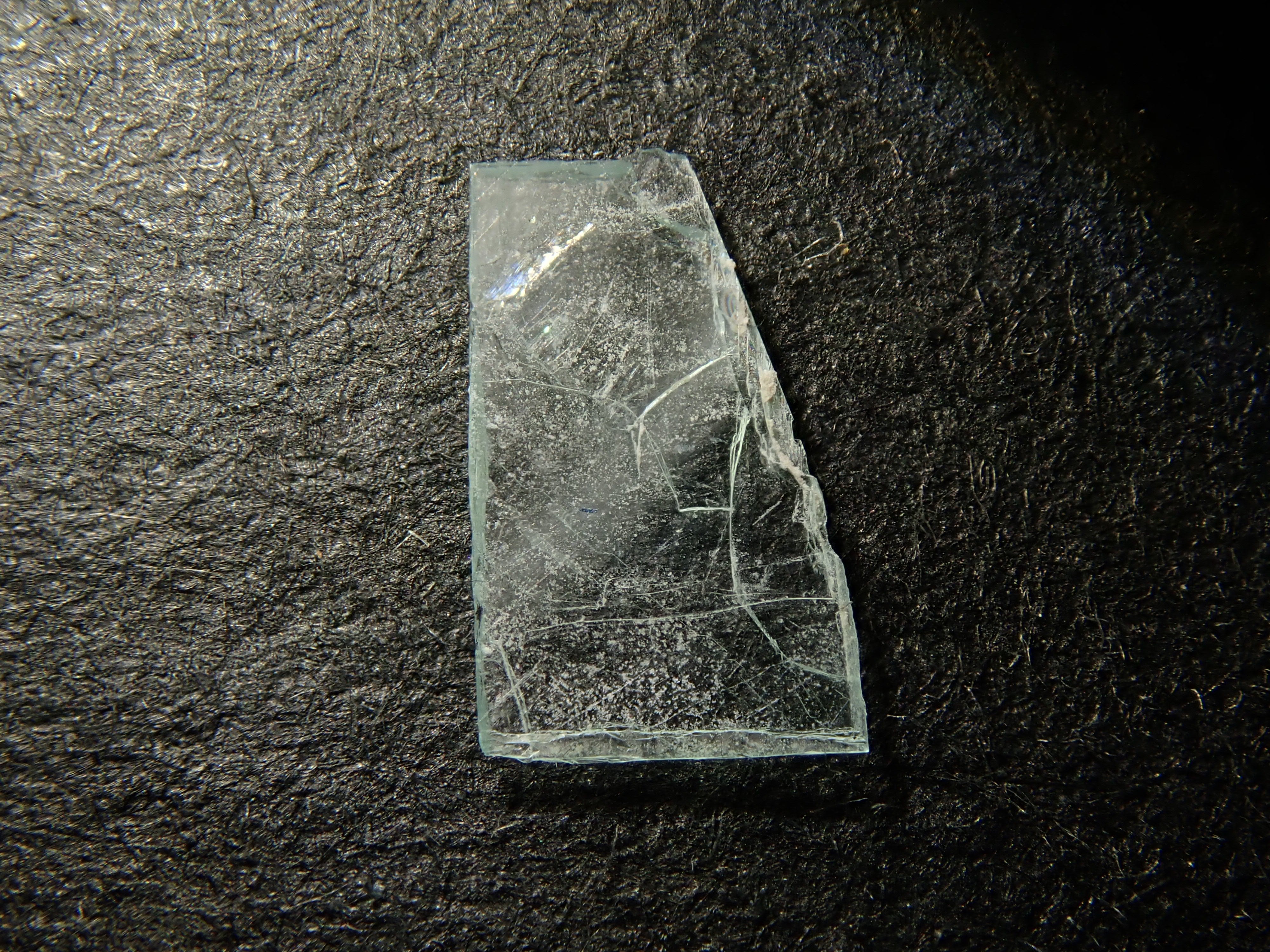 【12558592掲載】ボリビア産フォスフォフィライト 0.067ctルース